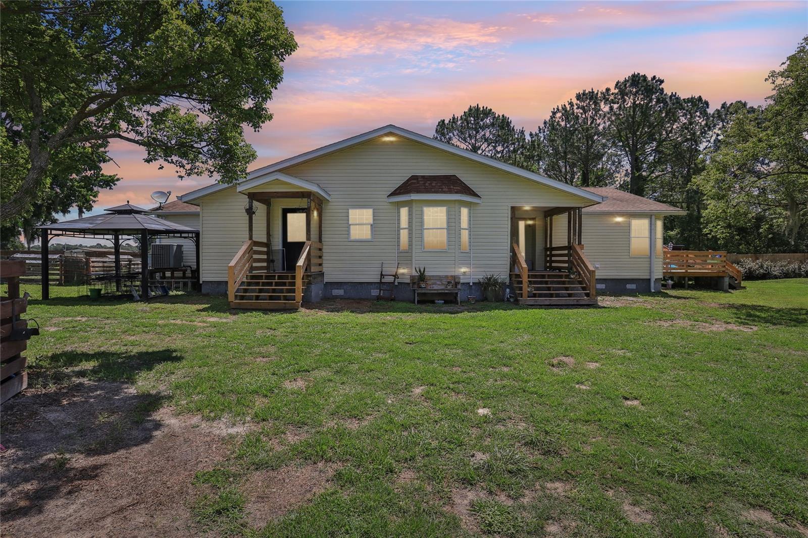 21320 PARADISE WAY, EUSTIS, FL, 32736