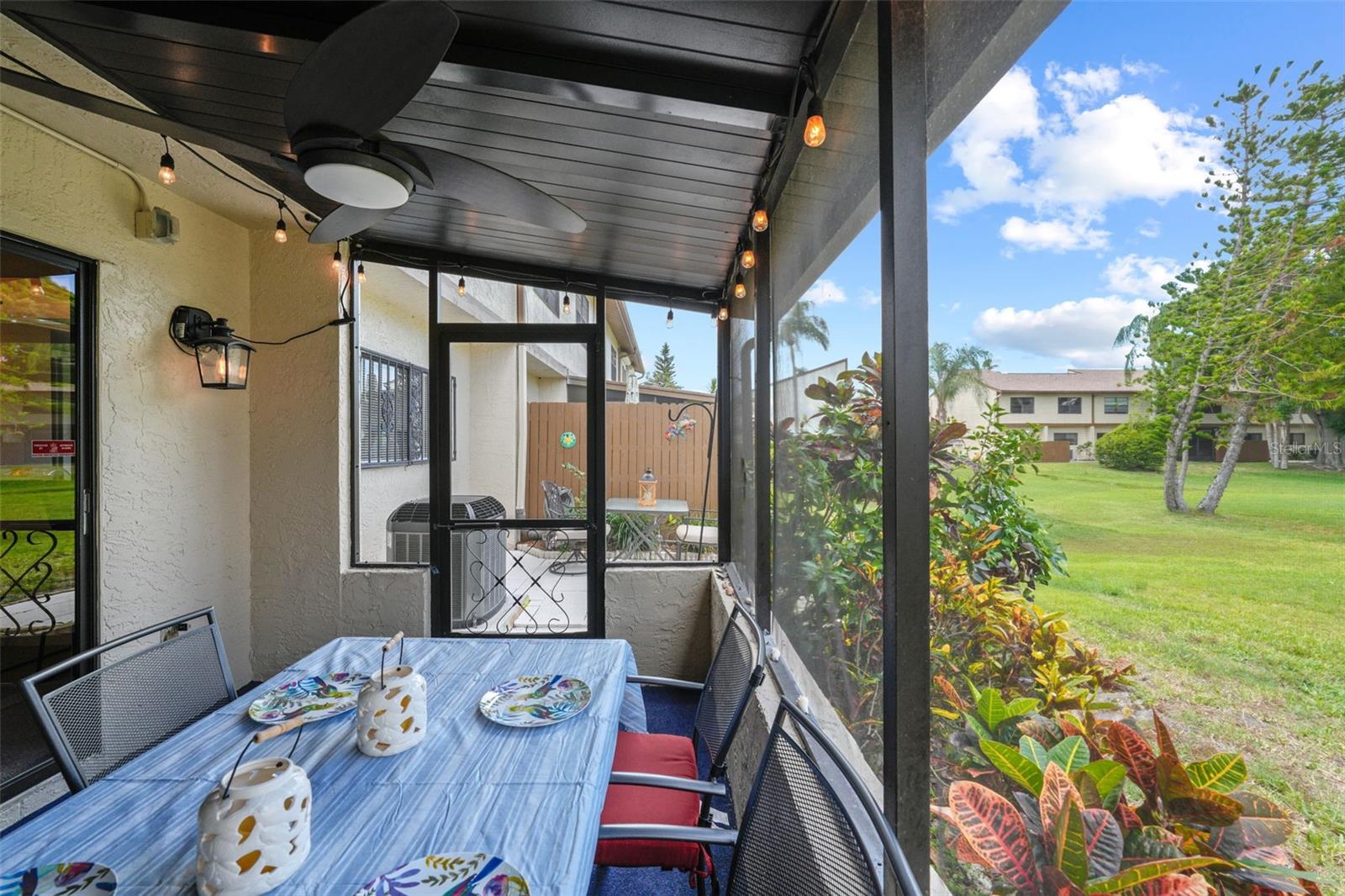 Screened-in Lanai