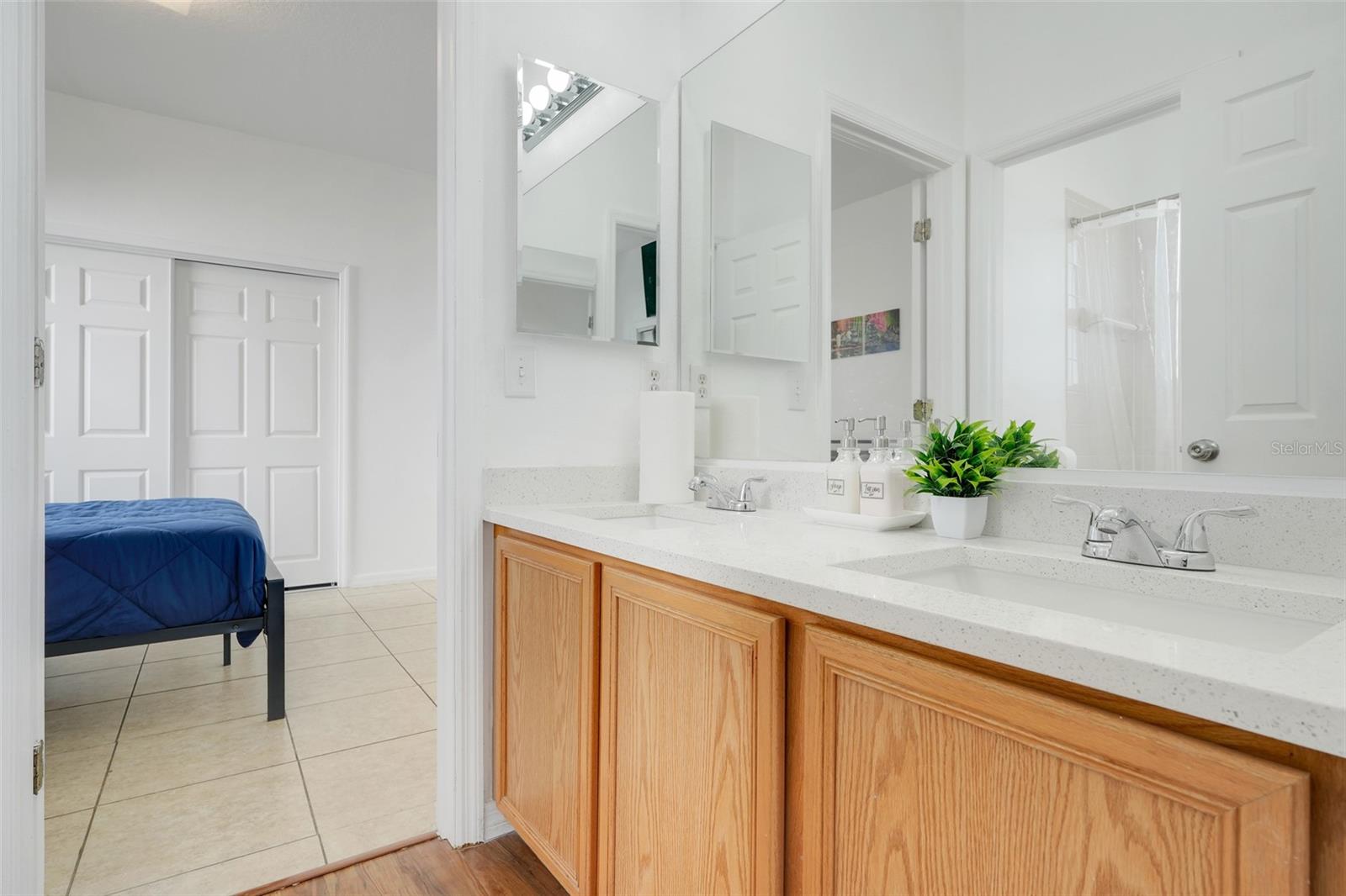 560 VICEROY CT, KISSIMMEE, FL, 34758