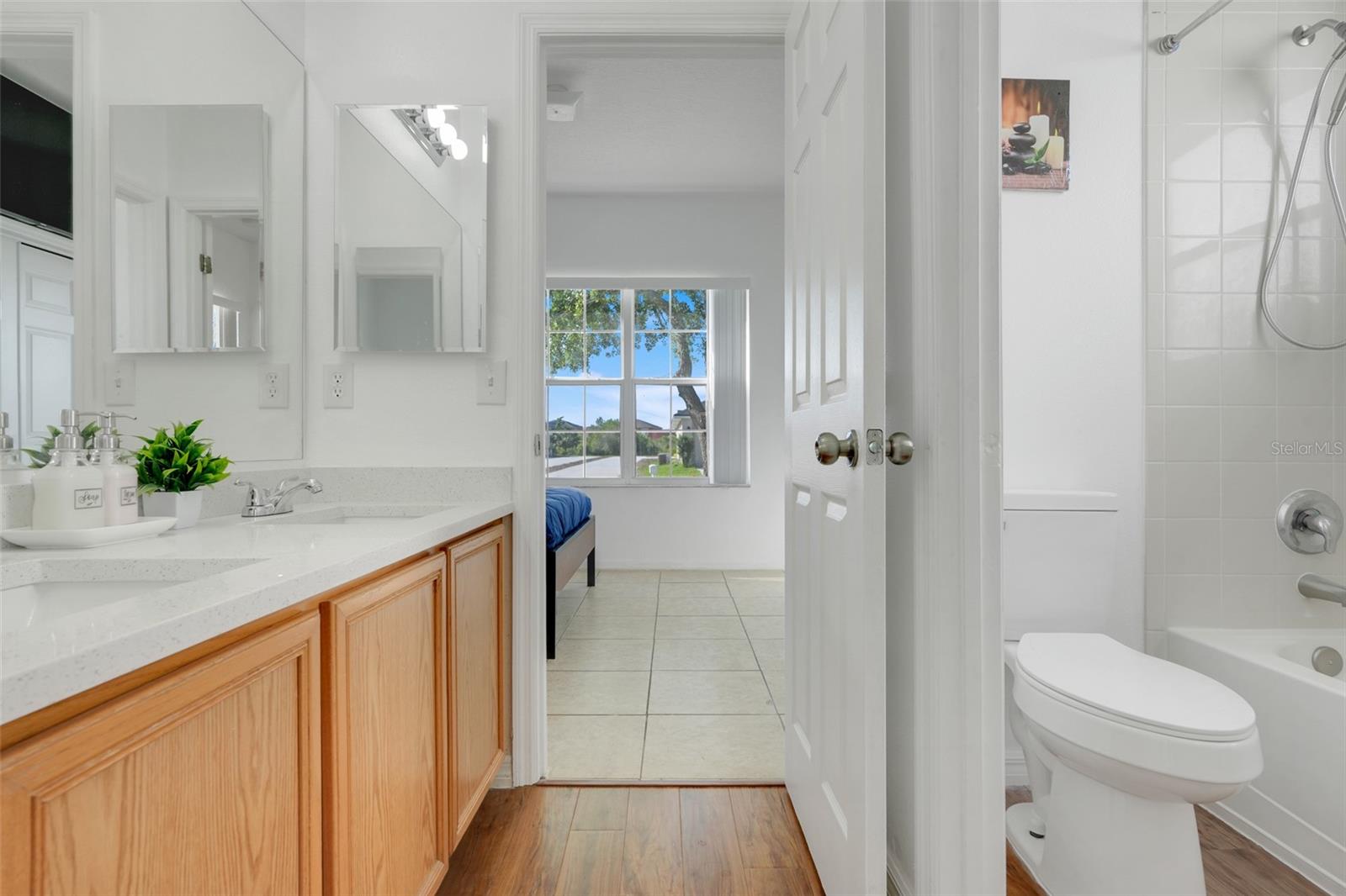 560 VICEROY CT, KISSIMMEE, FL, 34758