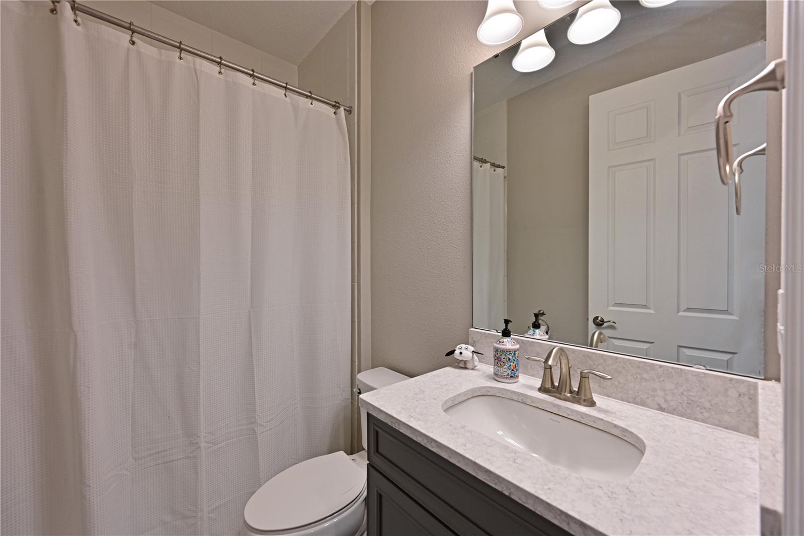 8916 ISABELLA CIR, PARRISH, FL, 34219