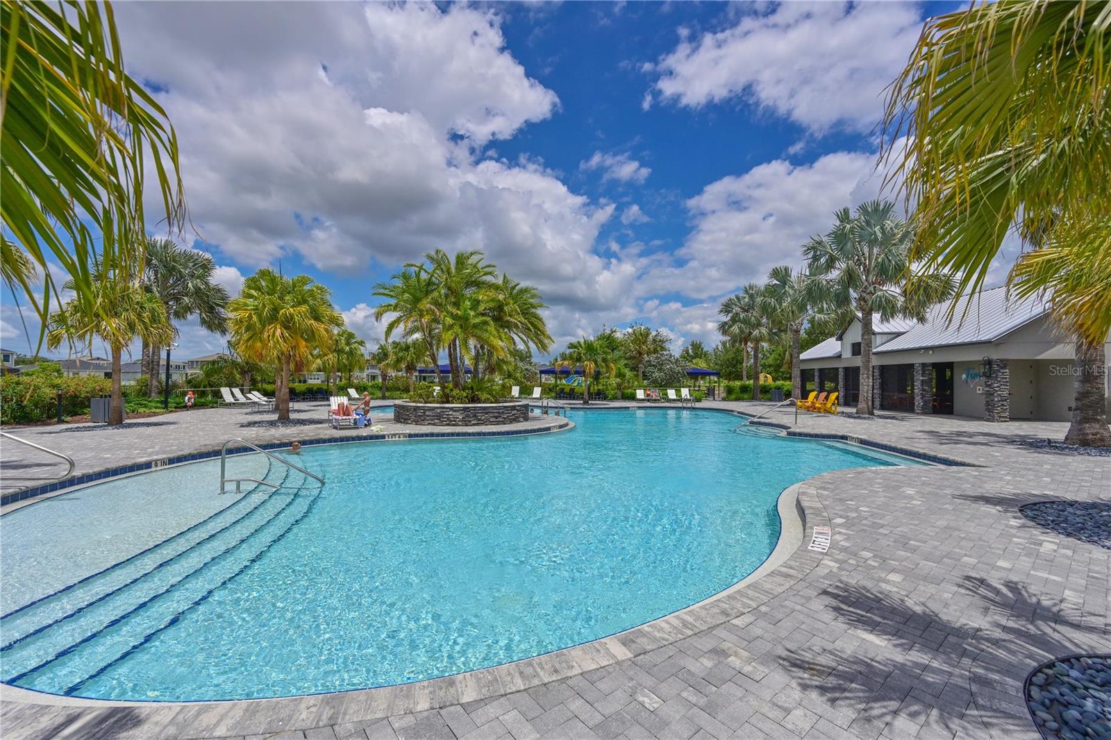 8916 ISABELLA CIR, PARRISH, FL, 34219