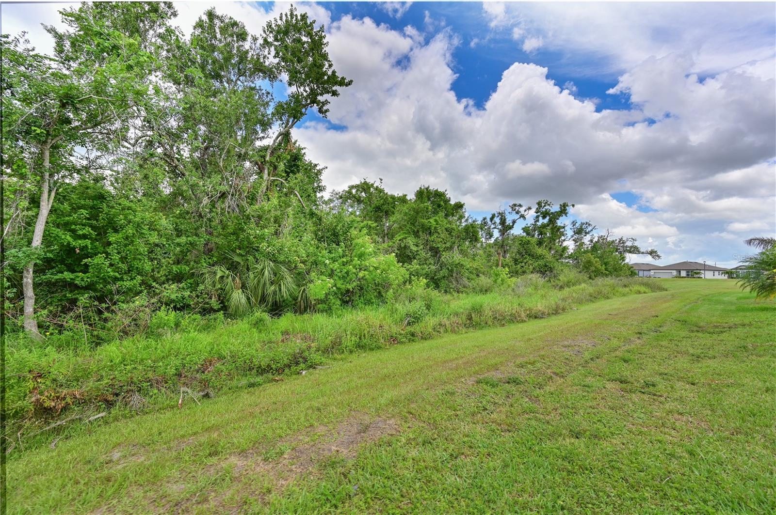 8916 ISABELLA CIR, PARRISH, FL, 34219