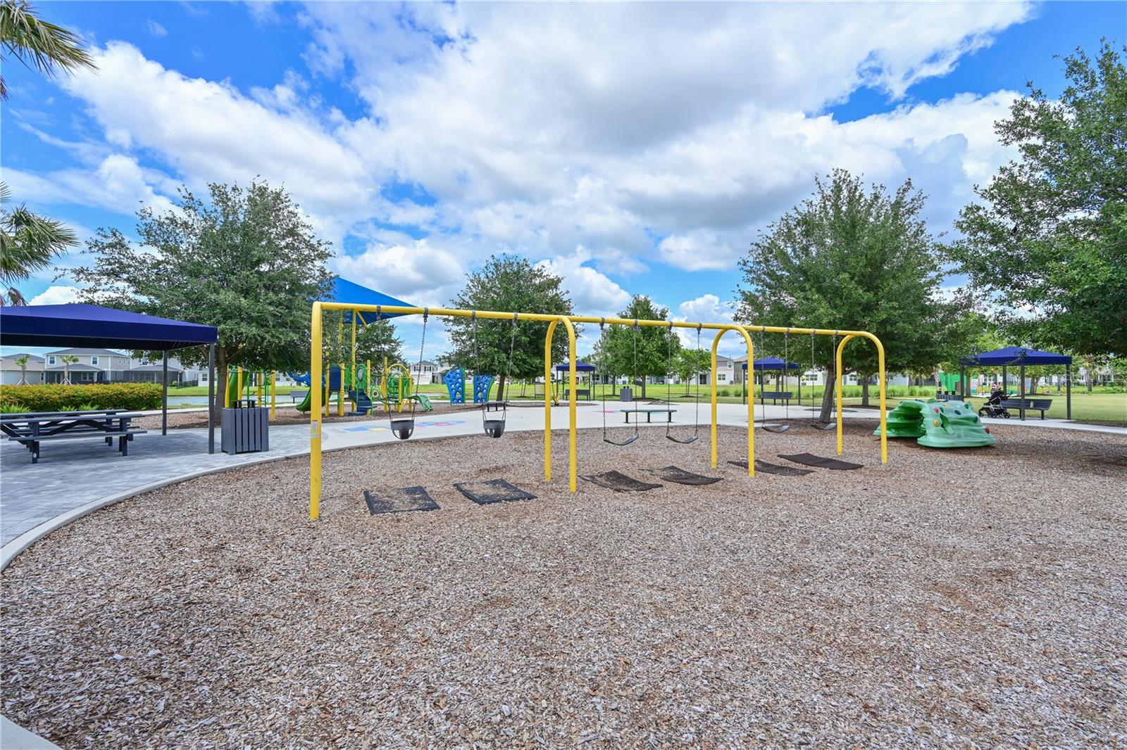 8916 ISABELLA CIR, PARRISH, FL, 34219