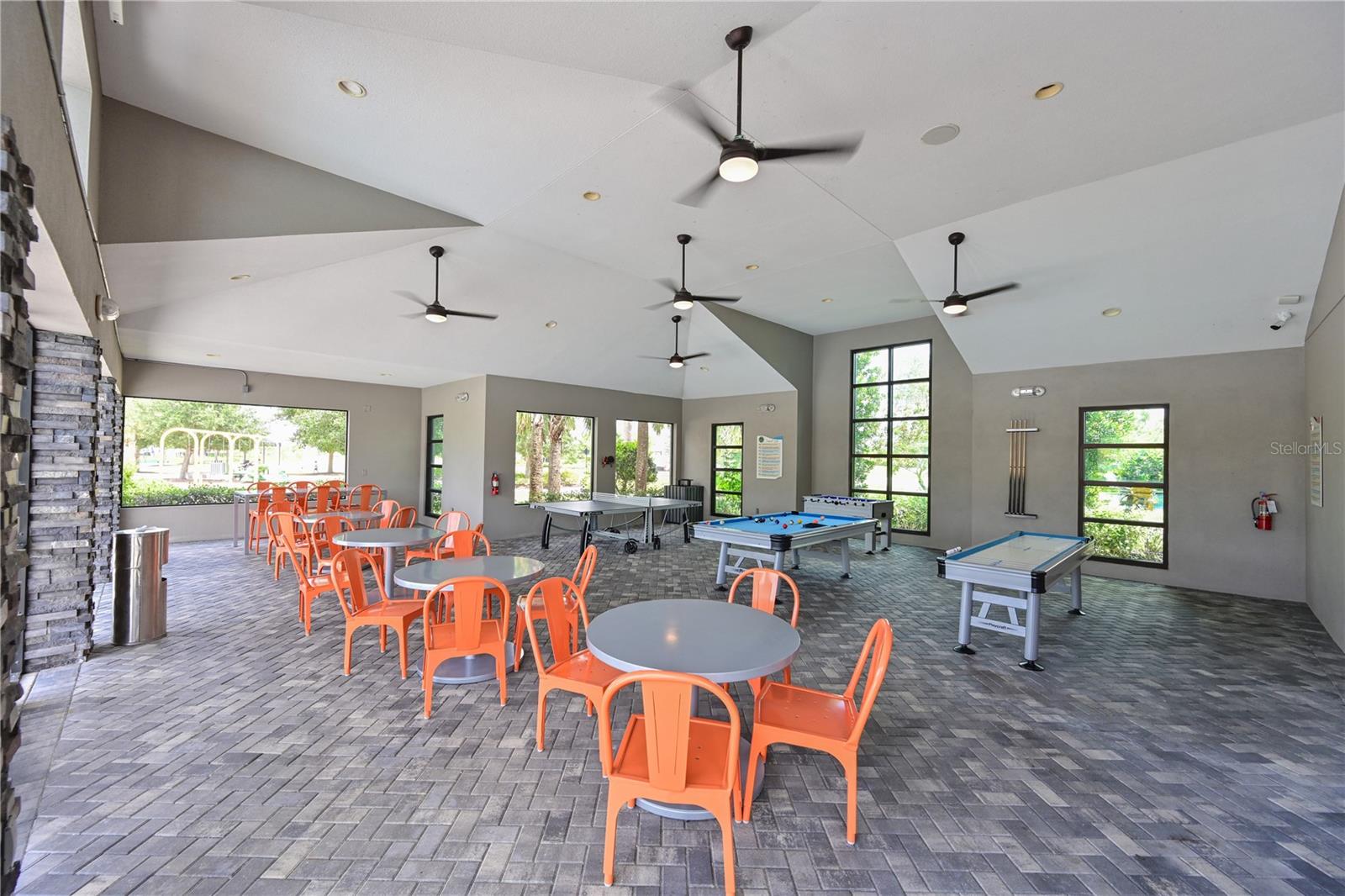 8916 ISABELLA CIR, PARRISH, FL, 34219