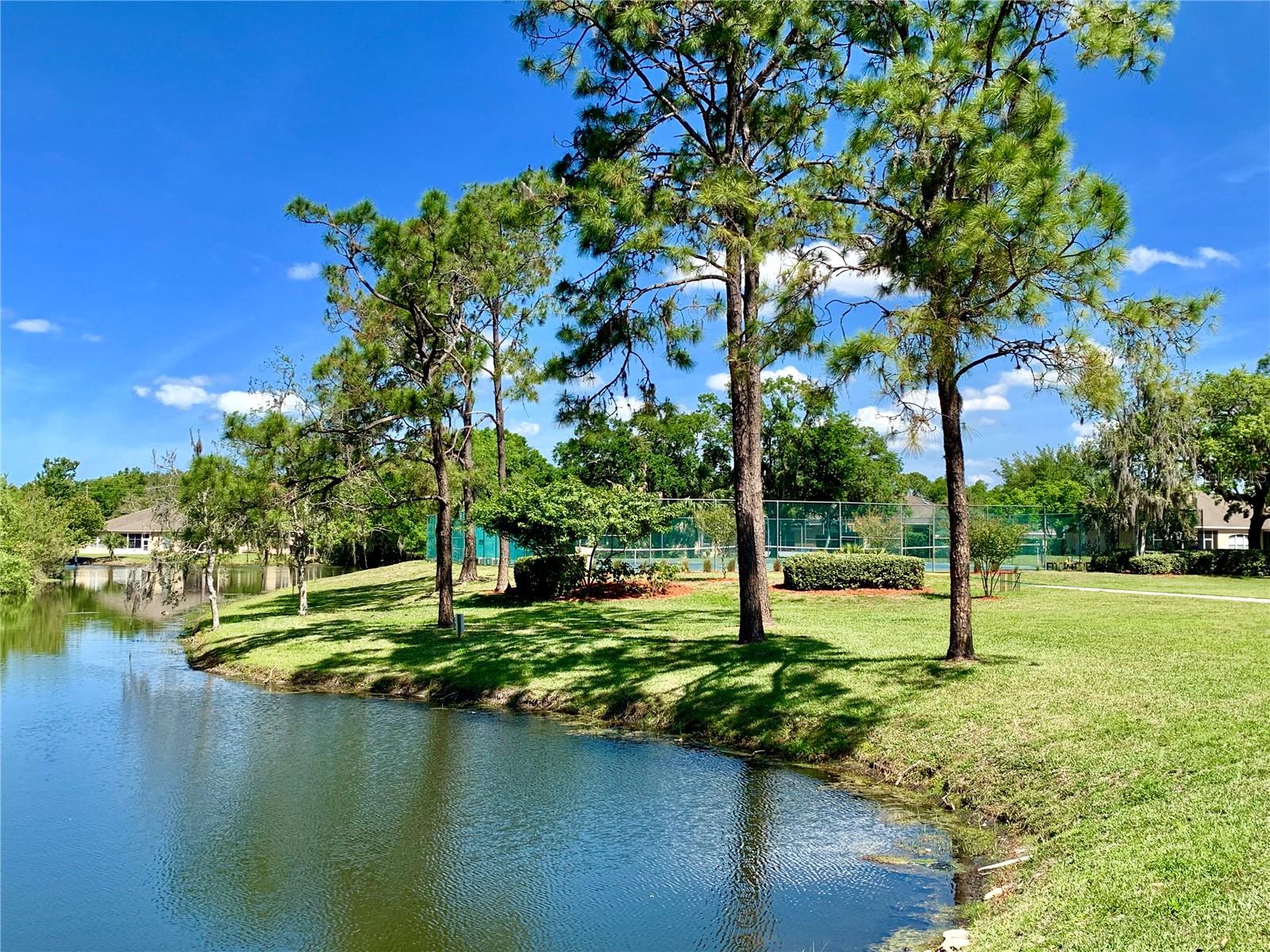 W7875572 Property Photo