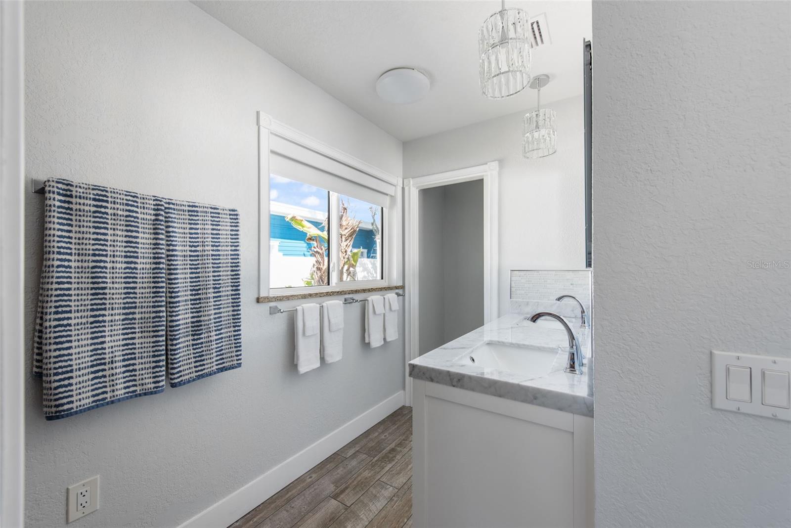 2060 OYSTER CREEK DR, ENGLEWOOD, FL, 34224