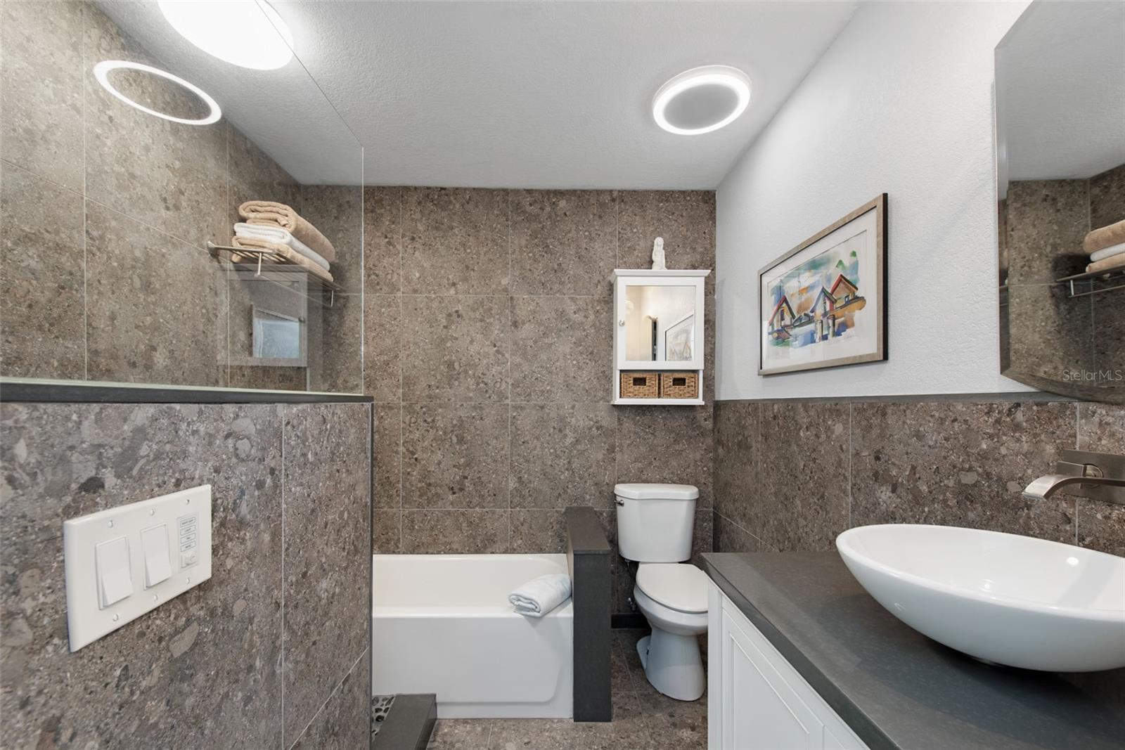 2060 OYSTER CREEK DR, ENGLEWOOD, FL, 34224