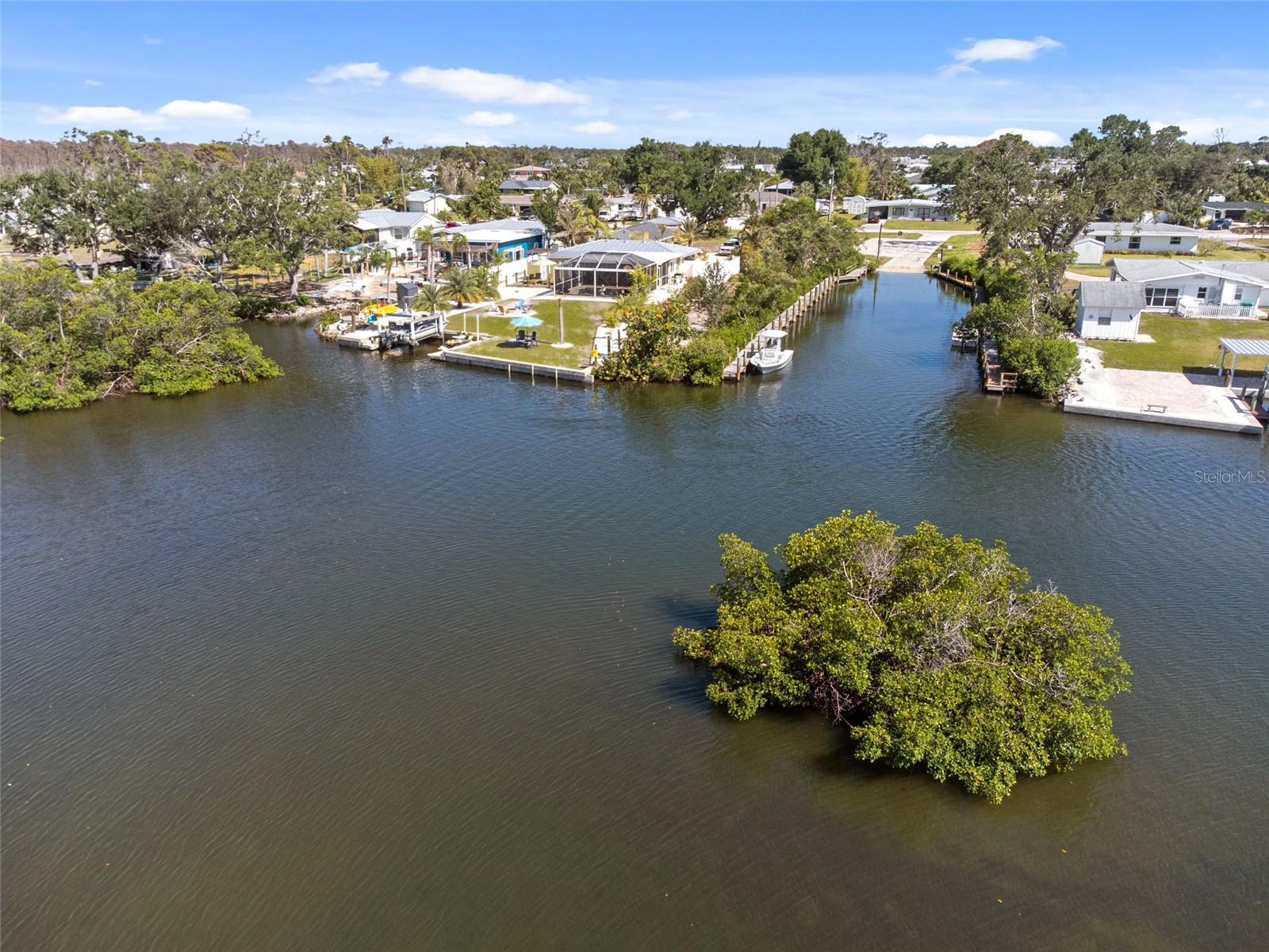 2060 OYSTER CREEK DR, ENGLEWOOD, FL, 34224