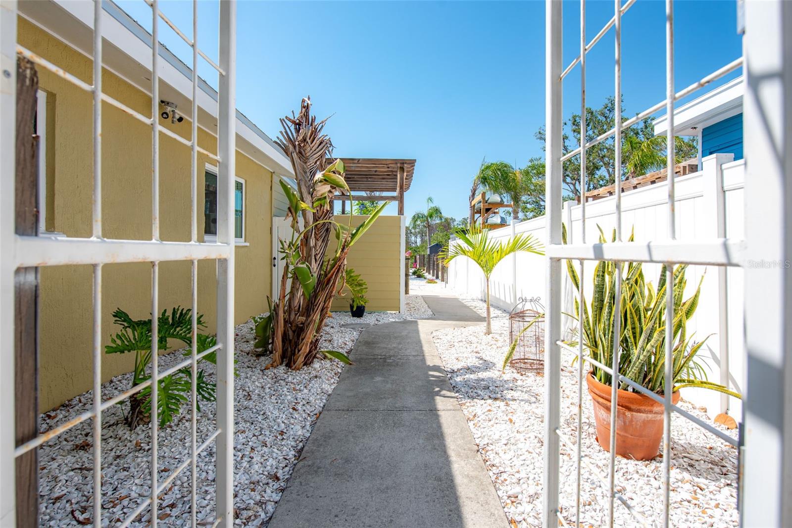 2060 OYSTER CREEK DR, ENGLEWOOD, FL, 34224