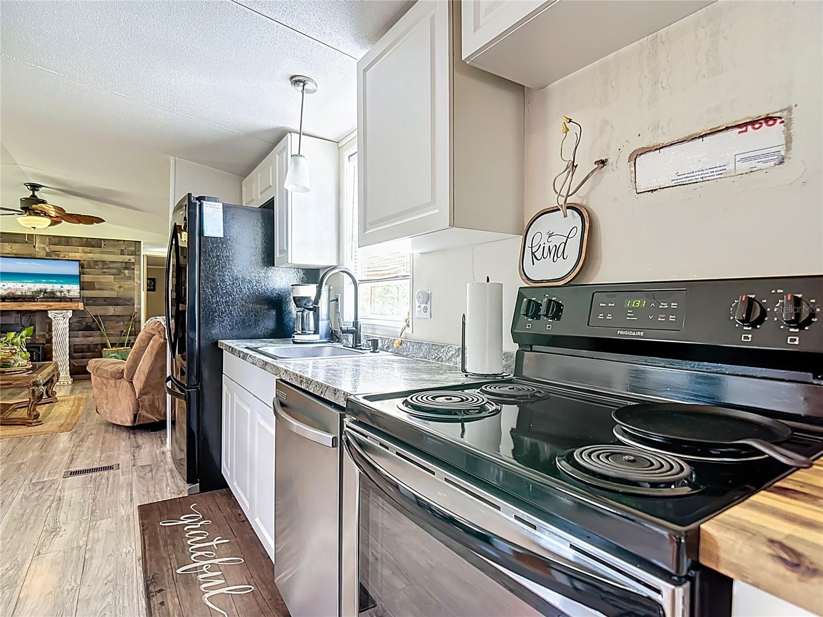 490 ARNOLD RD, KENANSVILLE, FL, 34739