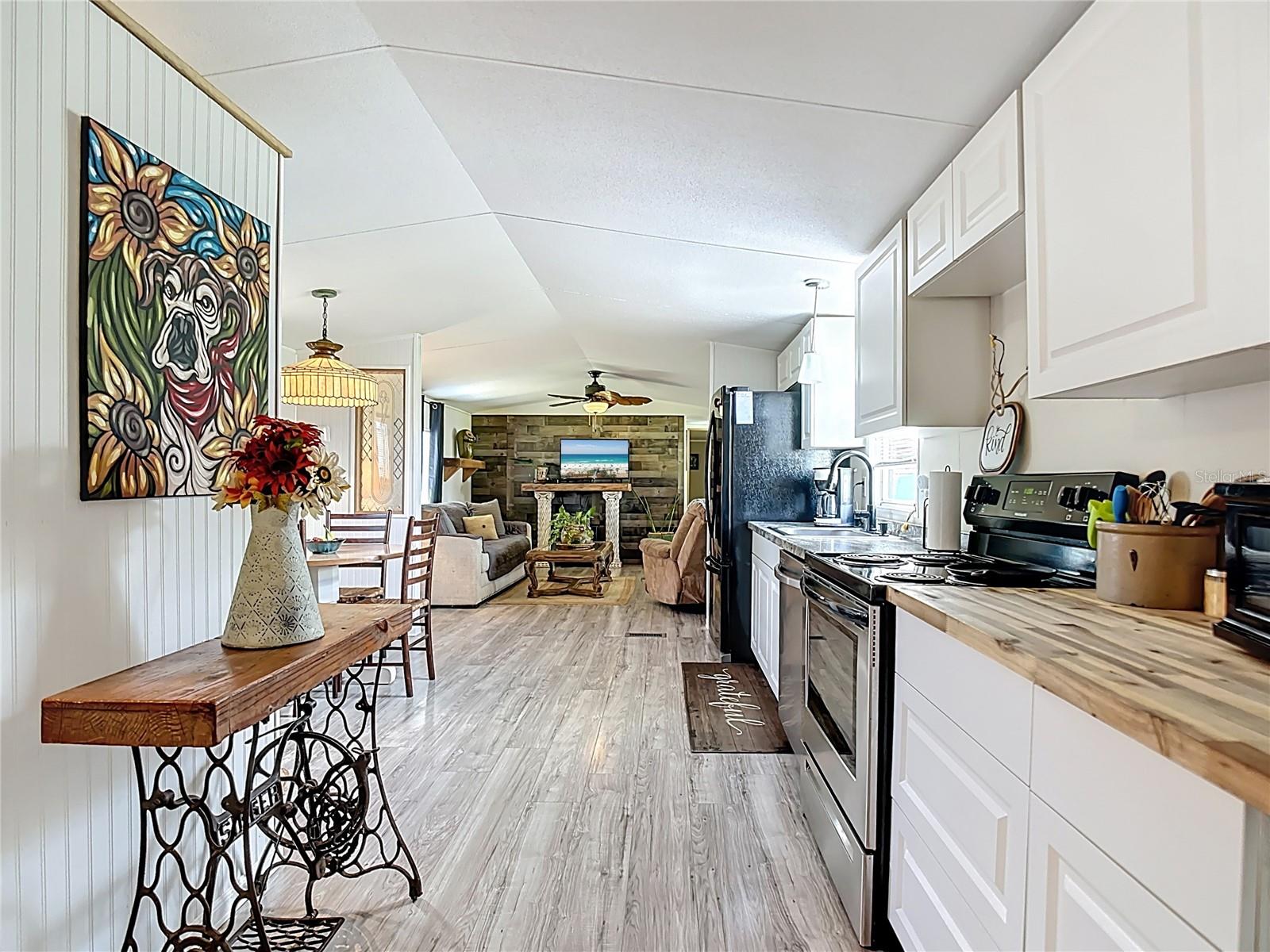 490 ARNOLD RD, KENANSVILLE, FL, 34739