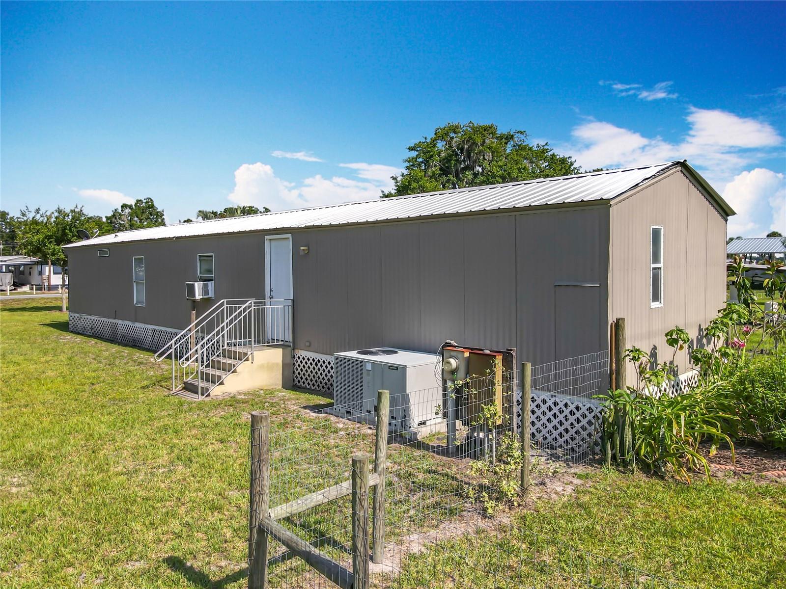 490 ARNOLD RD, KENANSVILLE, FL, 34739