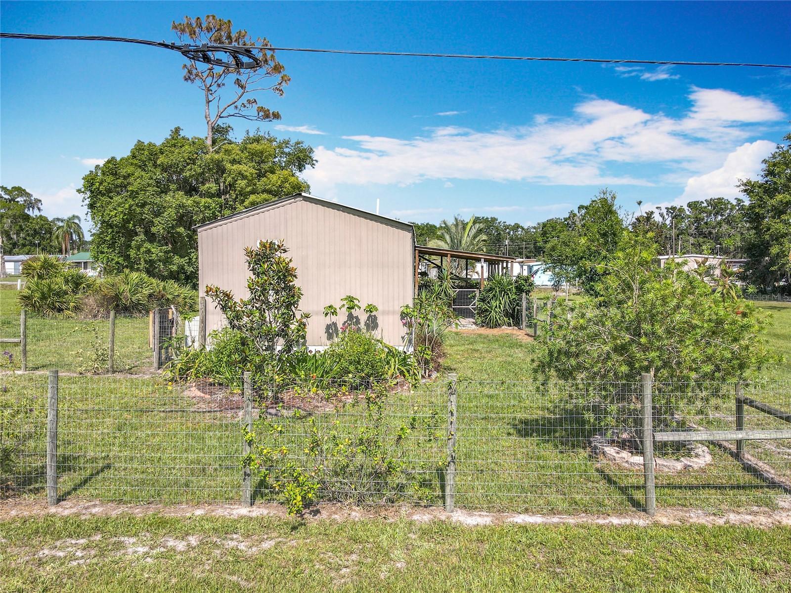 490 ARNOLD RD, KENANSVILLE, FL, 34739