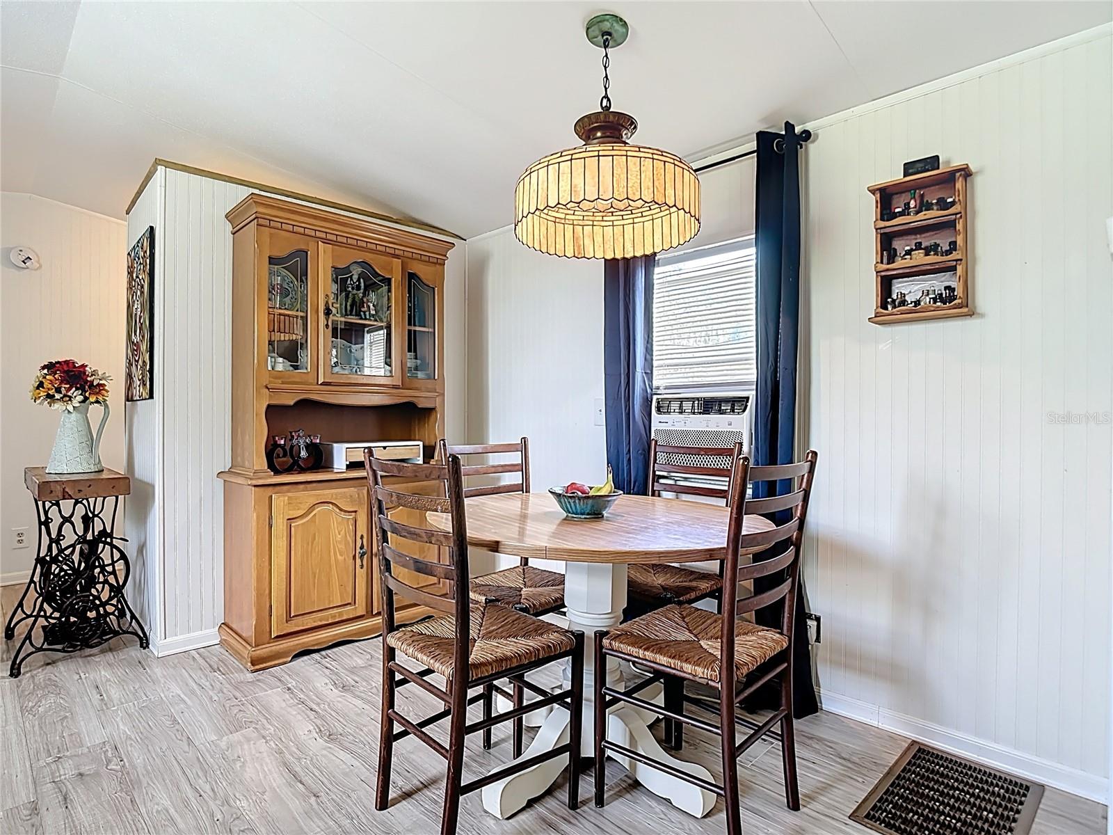 490 ARNOLD RD, KENANSVILLE, FL, 34739