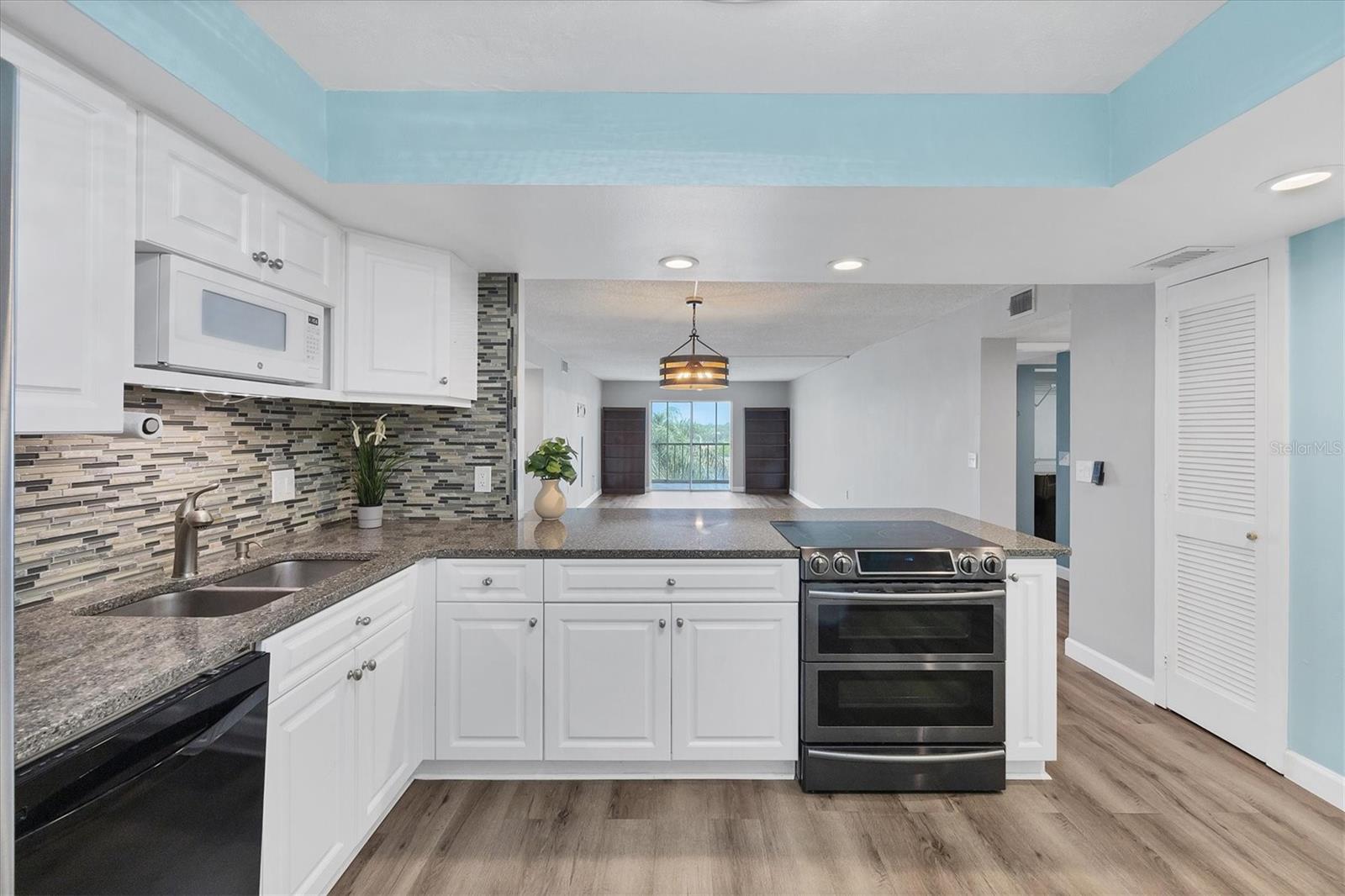 4904 38TH WAY S #514, ST PETERSBURG, FL, 33711