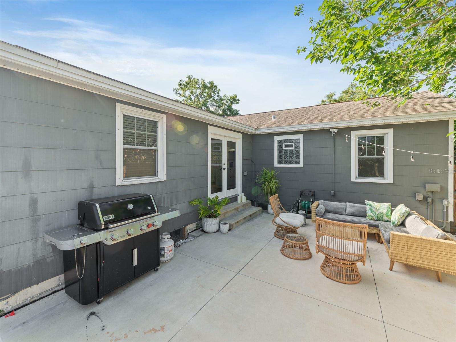 3305 10TH AVE N, ST PETERSBURG, FL, 33713