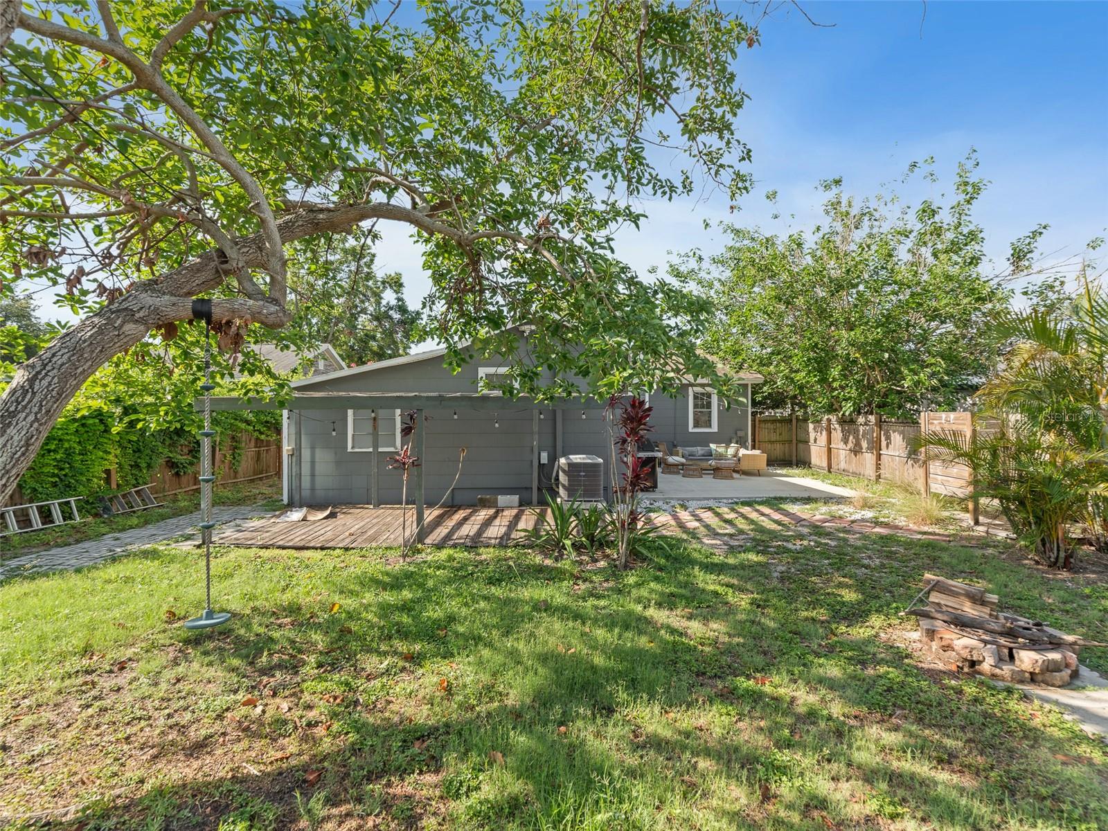 3305 10TH AVE N, ST PETERSBURG, FL, 33713