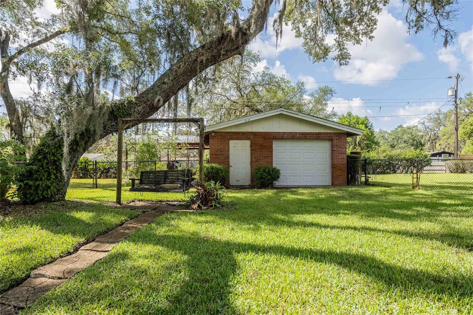 1317 OLD POLK CITY RD, LAKELAND, FL, 33809