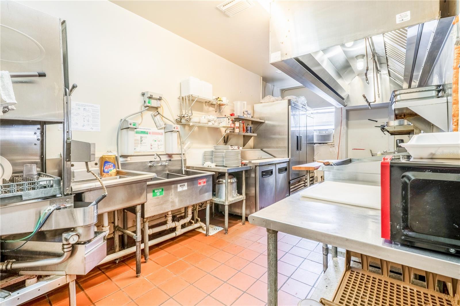 935 S ATLANTIC AVE, DAYTONA BEACH, FL, 32118