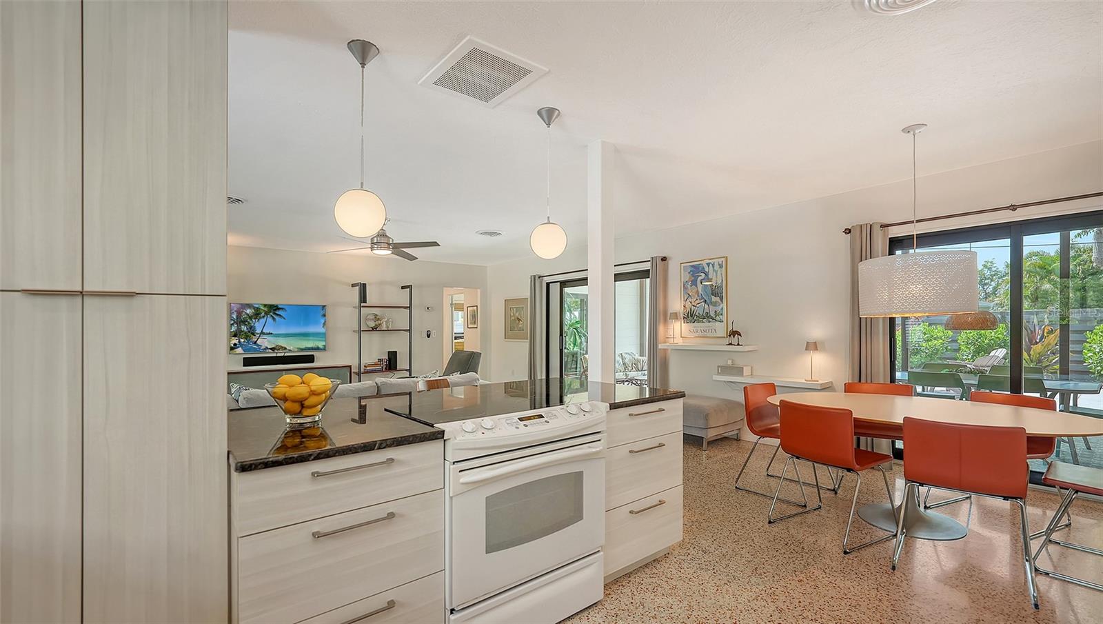 2516 GOLDENROD ST, SARASOTA, FL, 34239