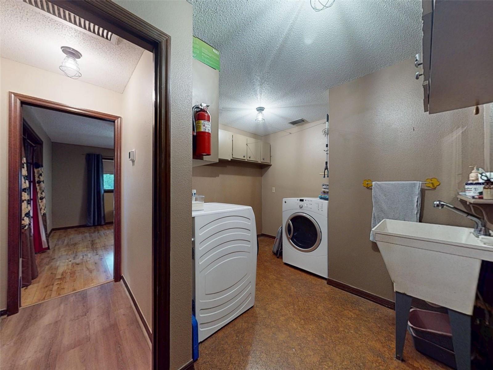 108 DEE ST, NEW SMYRNA BEACH, FL, 32168