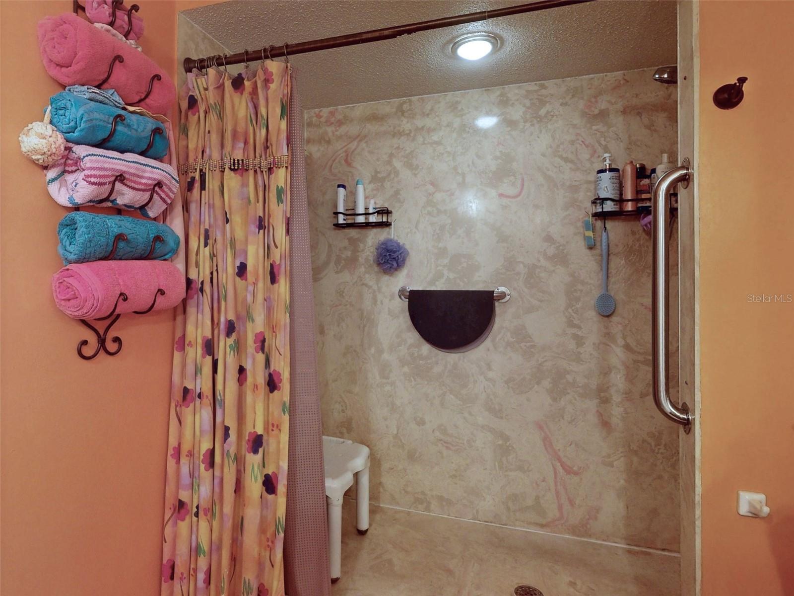 108 DEE ST, NEW SMYRNA BEACH, FL, 32168