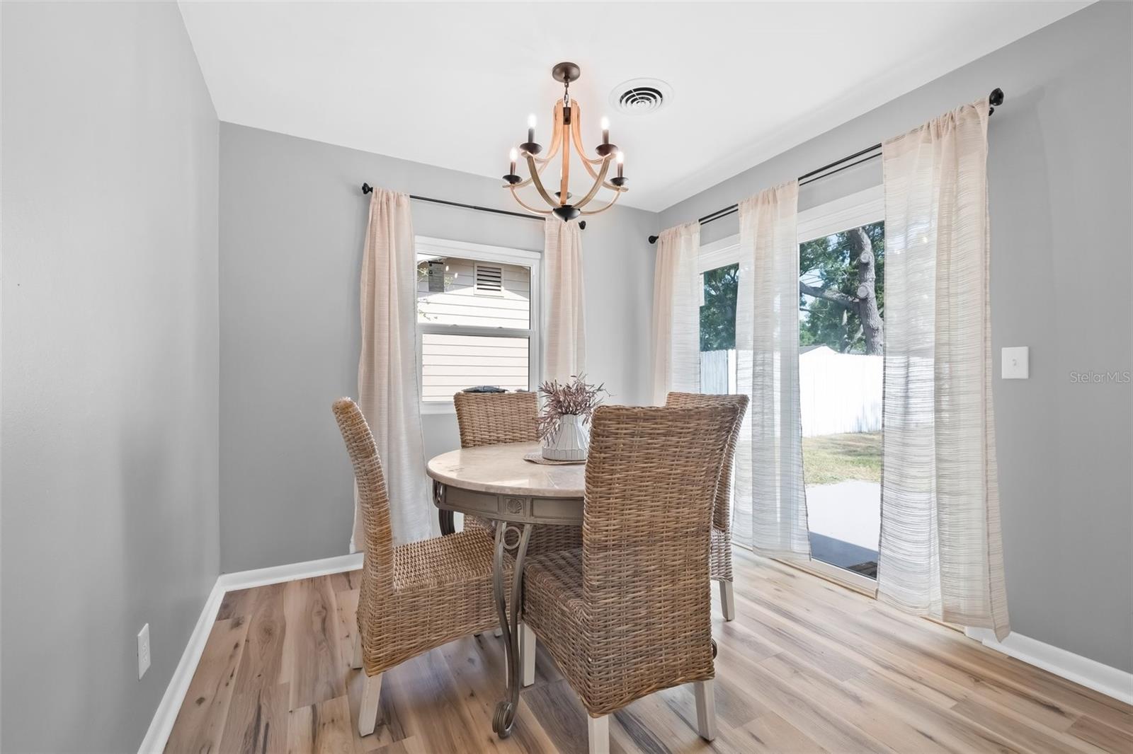 2858 STATE ROAD 590, CLEARWATER, FL, 33759