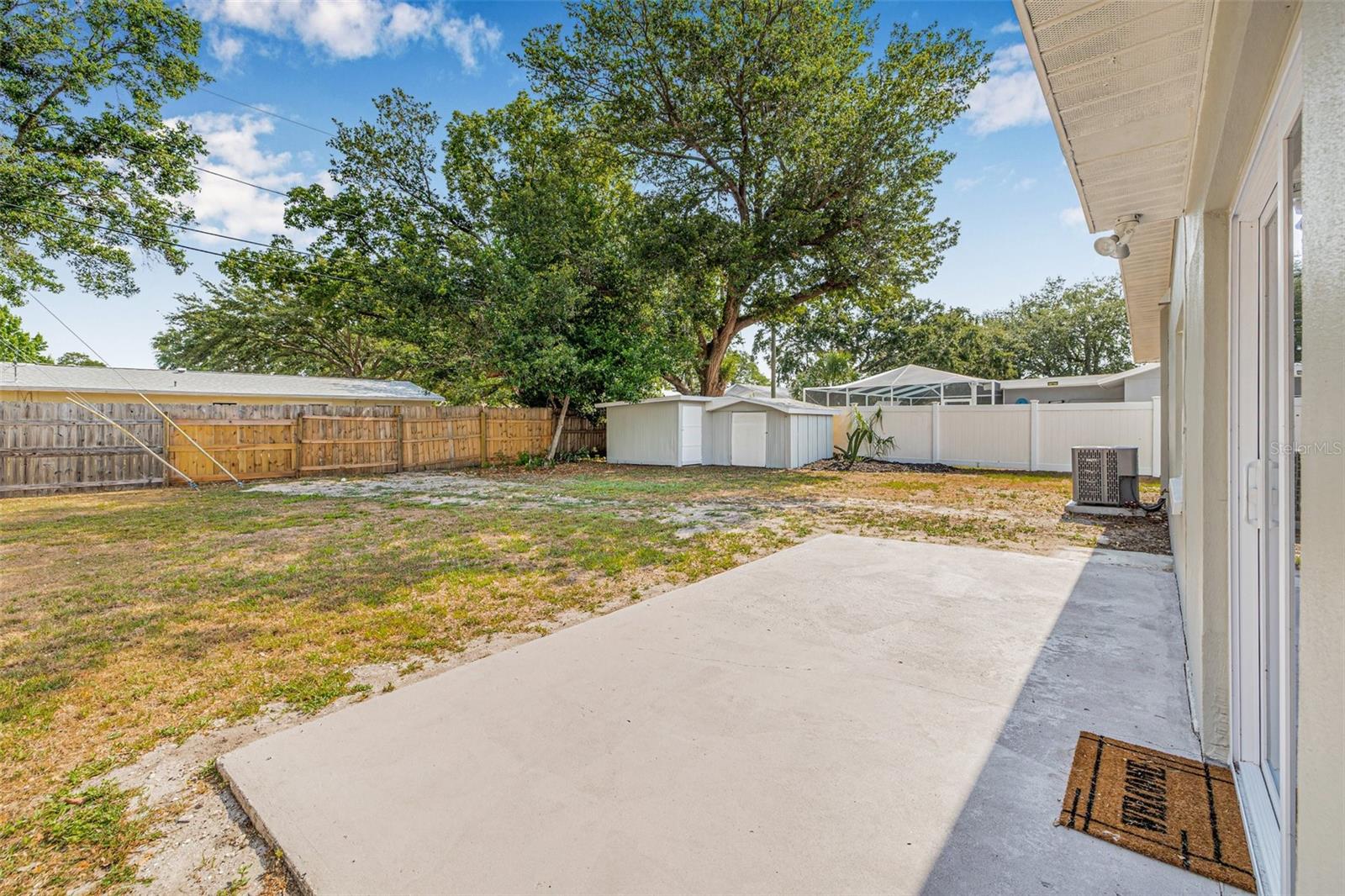 2858 STATE ROAD 590, CLEARWATER, FL, 33759