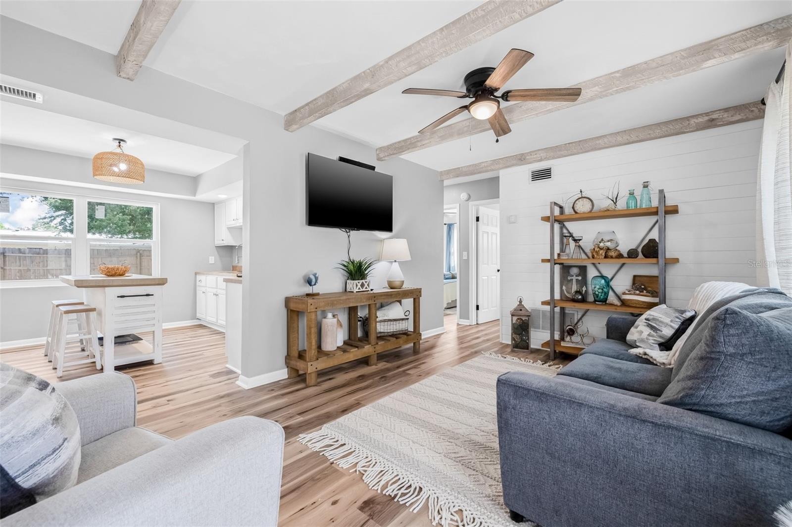 2858 STATE ROAD 590, CLEARWATER, FL, 33759