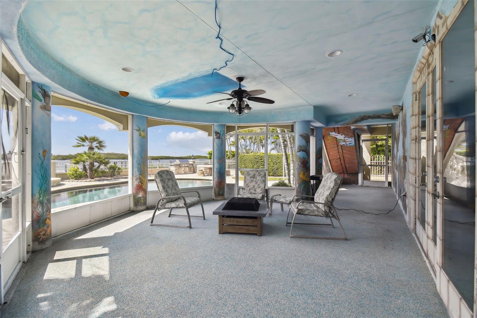 W7875577 Property Photo