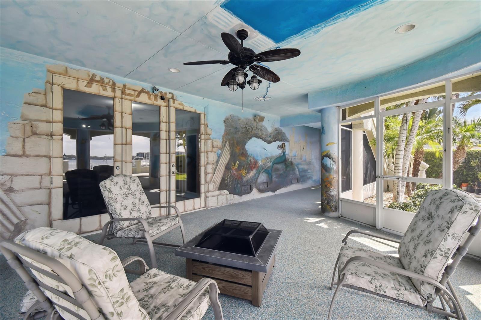 W7875577 Property Photo