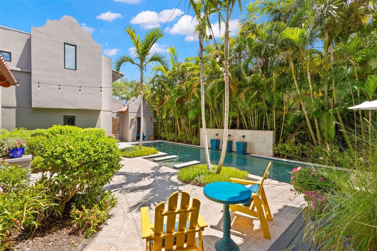 345 8TH AVE NE, ST PETERSBURG, FL, 33701