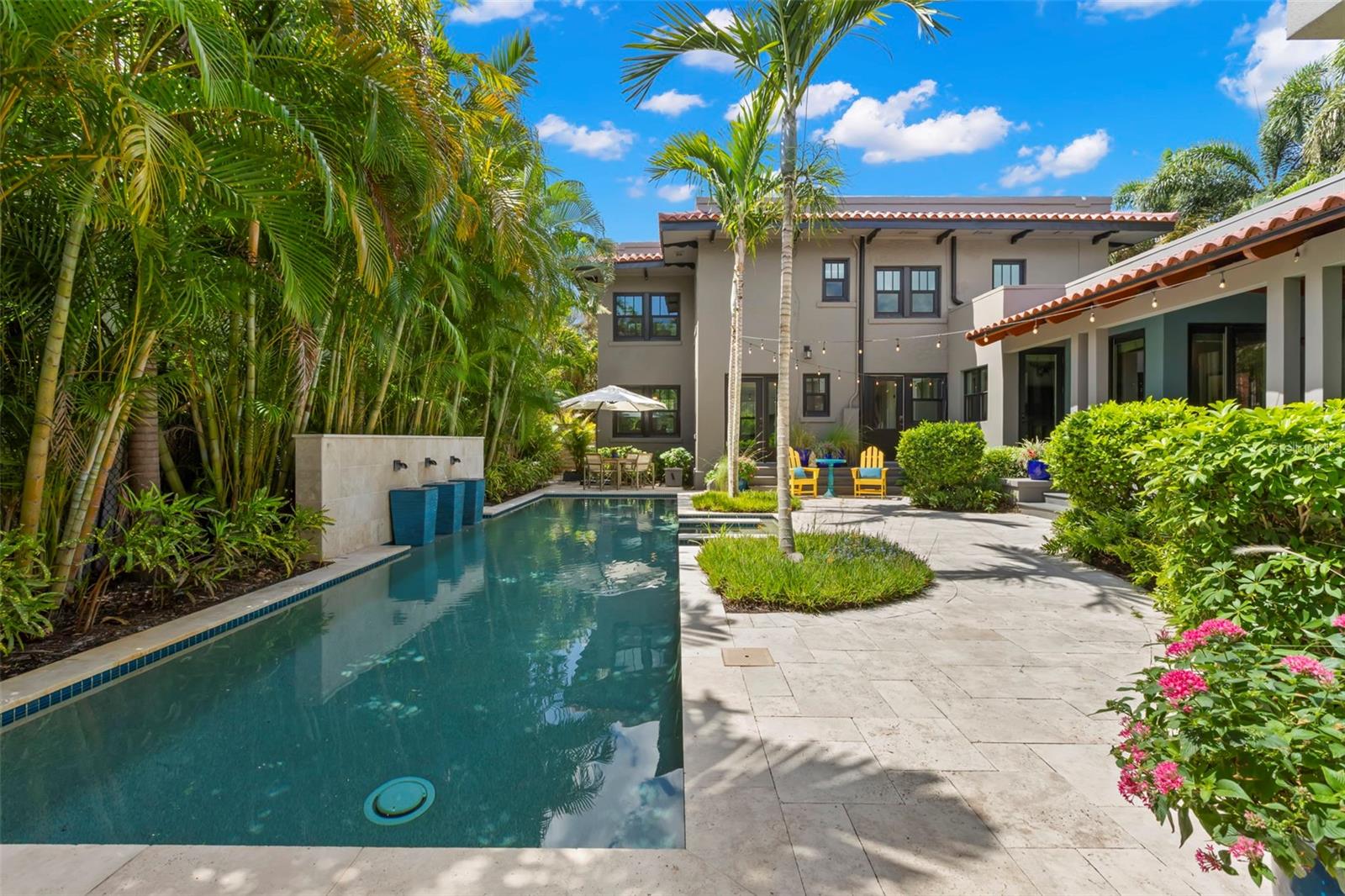 345 8TH AVE NE, ST PETERSBURG, FL, 33701