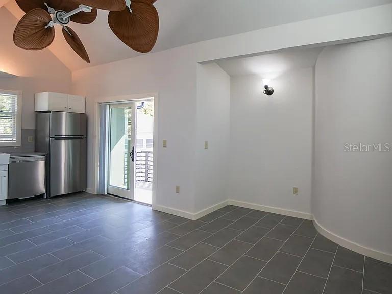 345 8TH AVE NE, ST PETERSBURG, FL, 33701