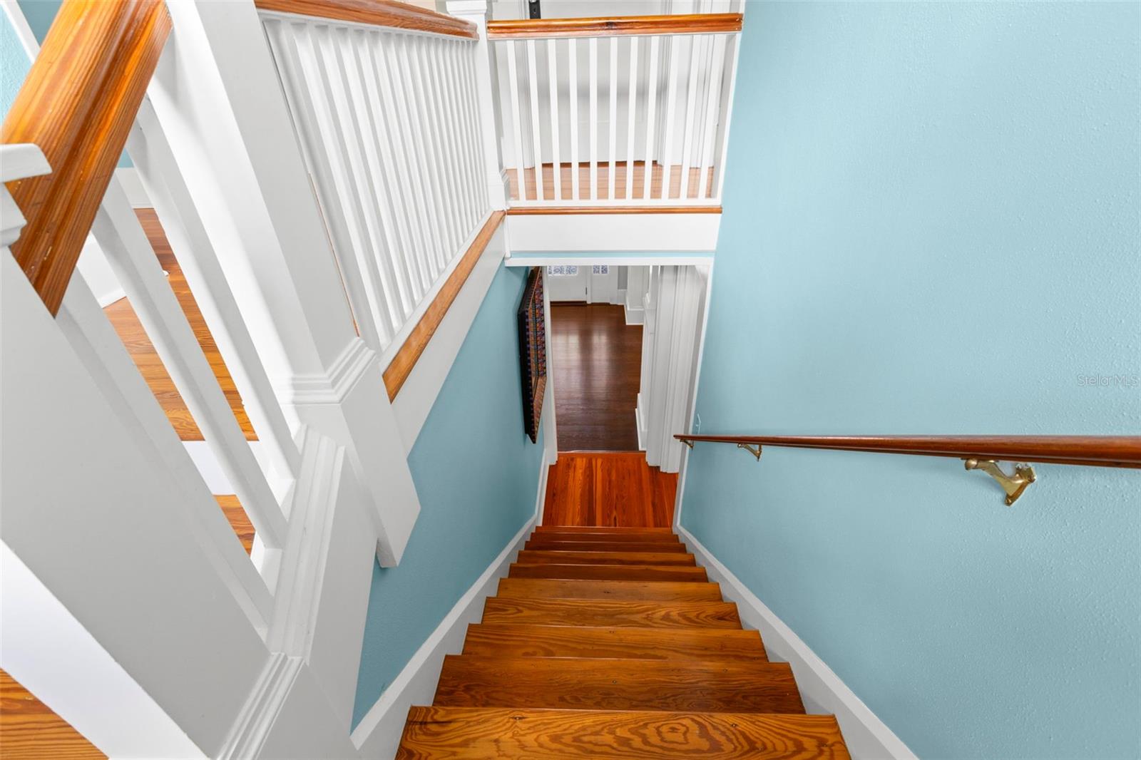 345 8TH AVE NE, ST PETERSBURG, FL, 33701