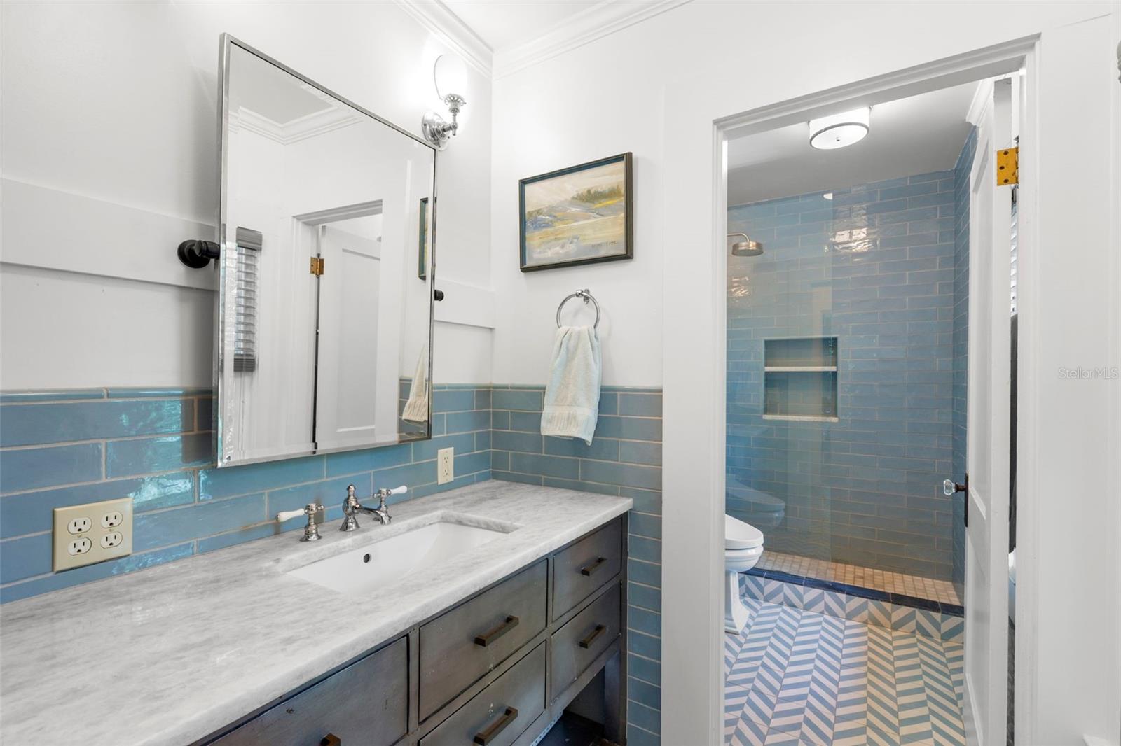 345 8TH AVE NE, ST PETERSBURG, FL, 33701