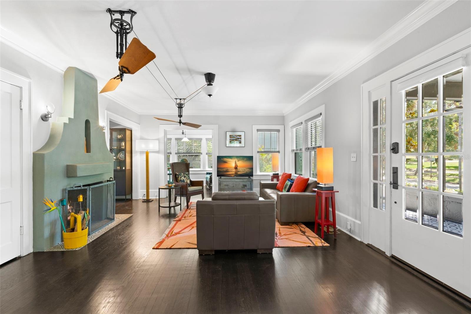 345 8TH AVE NE, ST PETERSBURG, FL, 33701