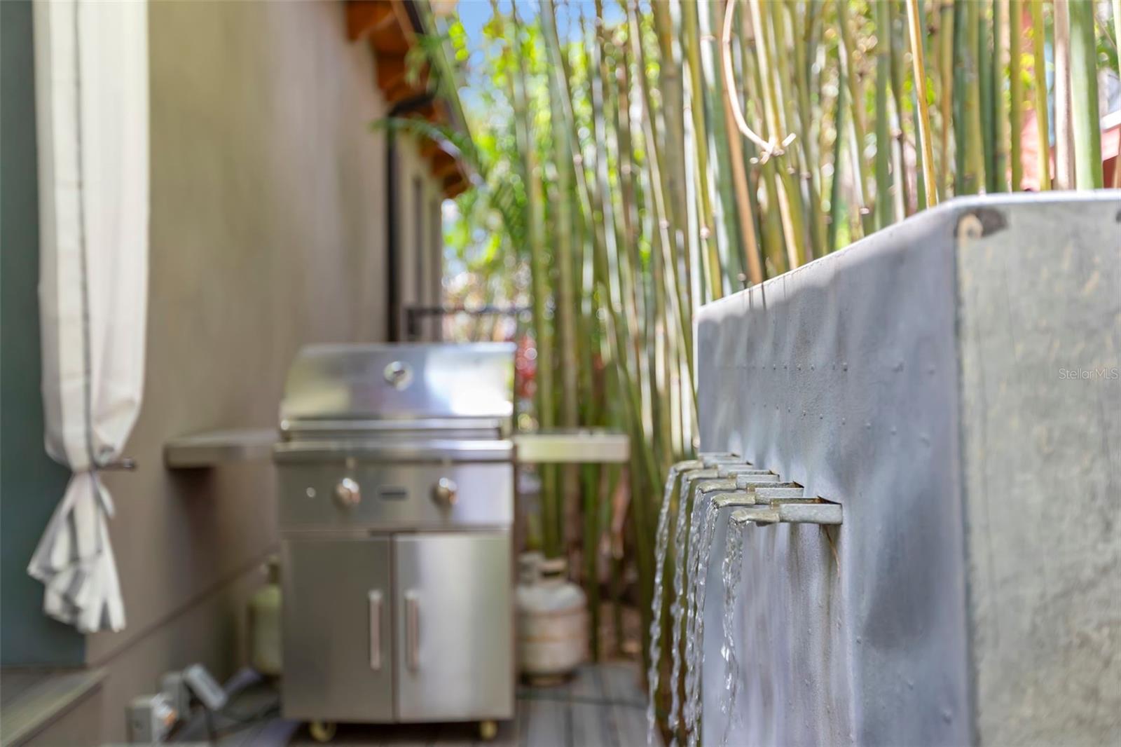 345 8TH AVE NE, ST PETERSBURG, FL, 33701