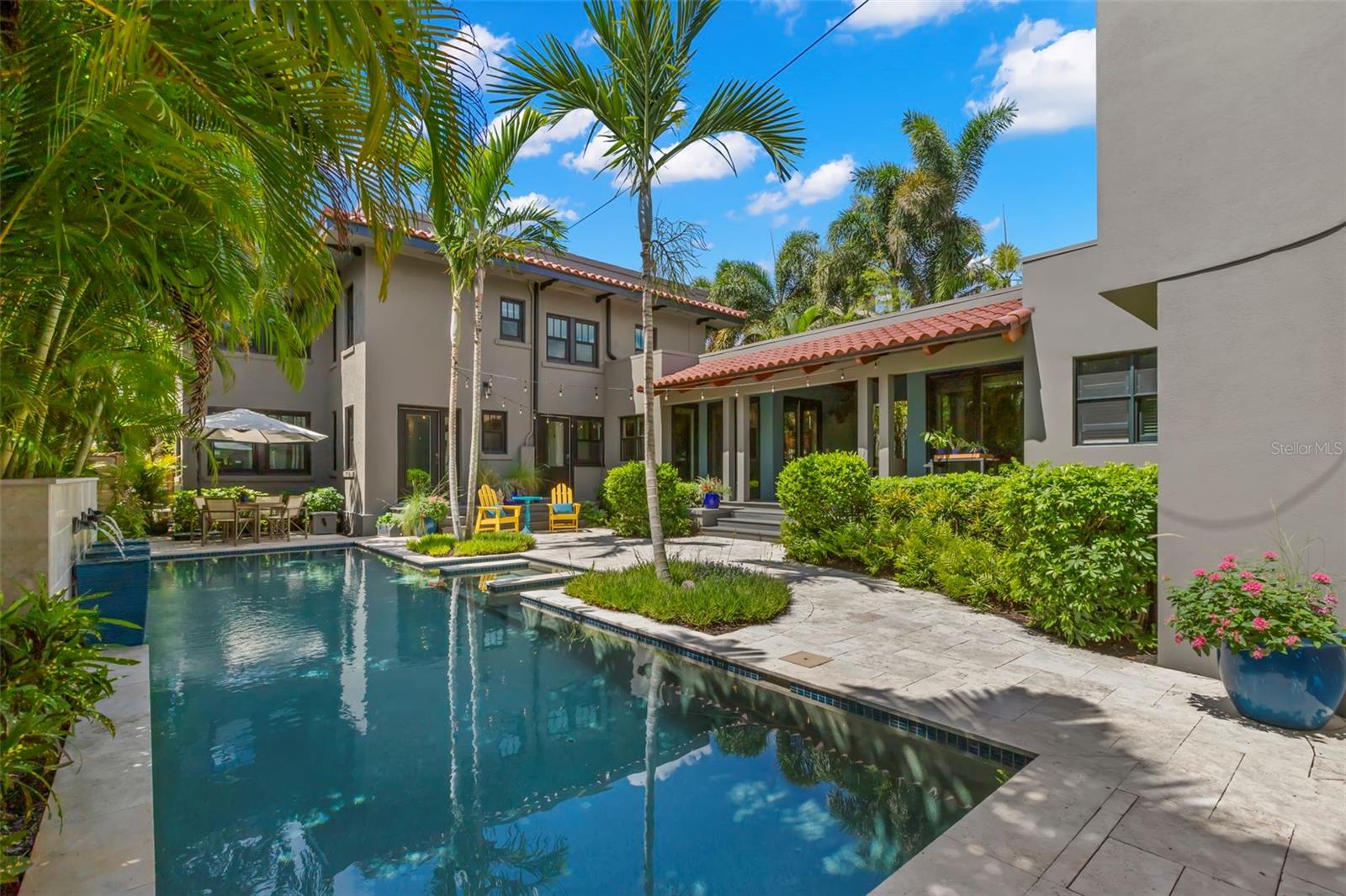 345 8TH AVE NE, ST PETERSBURG, FL, 33701