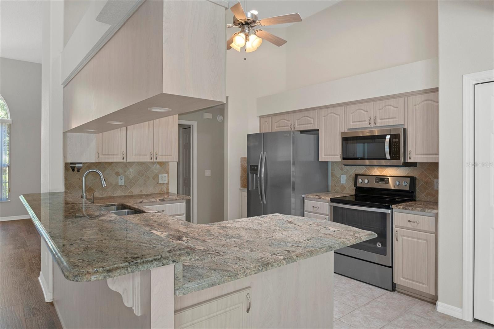 952 E WHITECLOUD LN, HERNANDO, FL, 34442