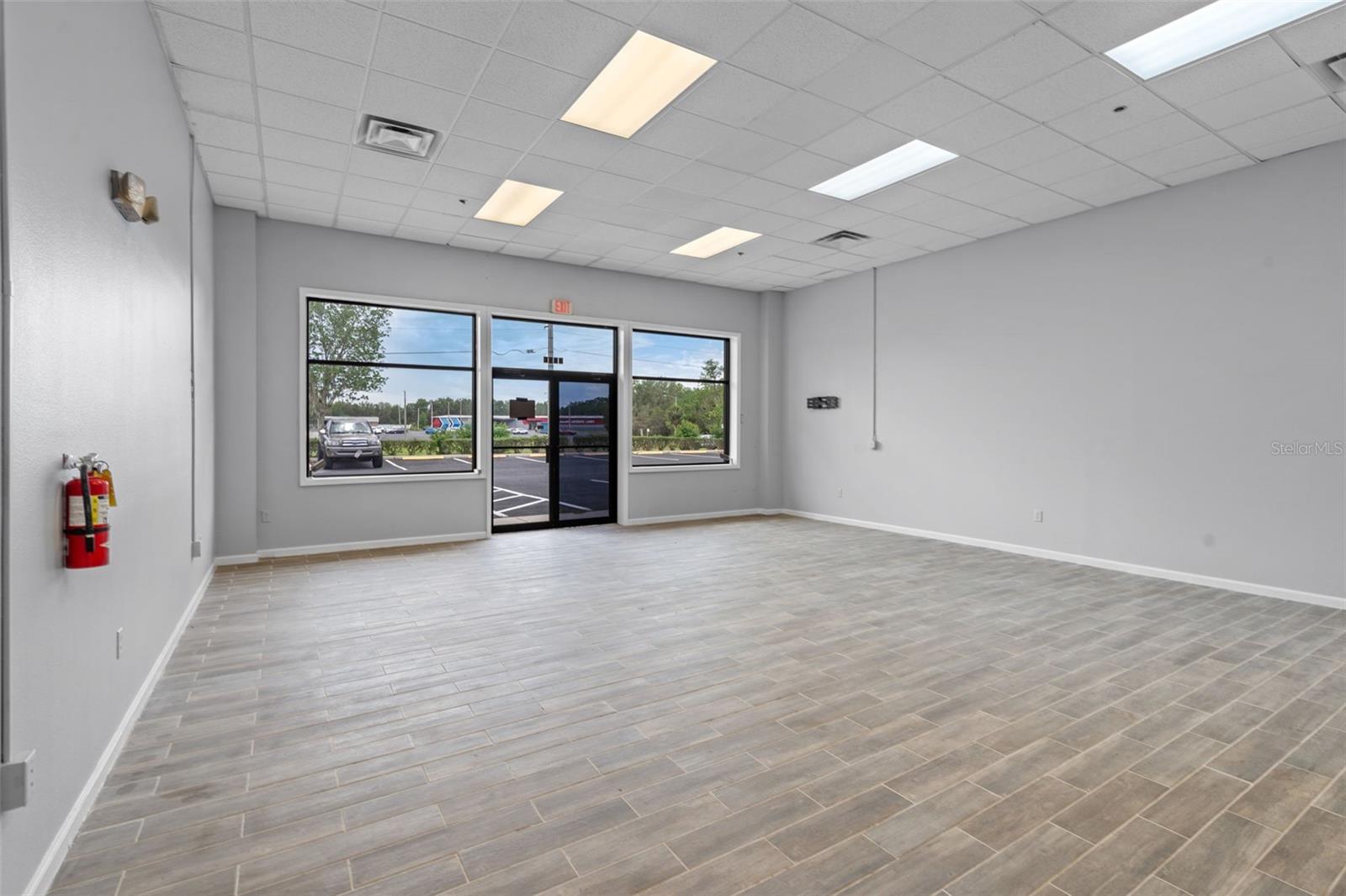 2850 W MAIN ST, LEESBURG, FL, 34748