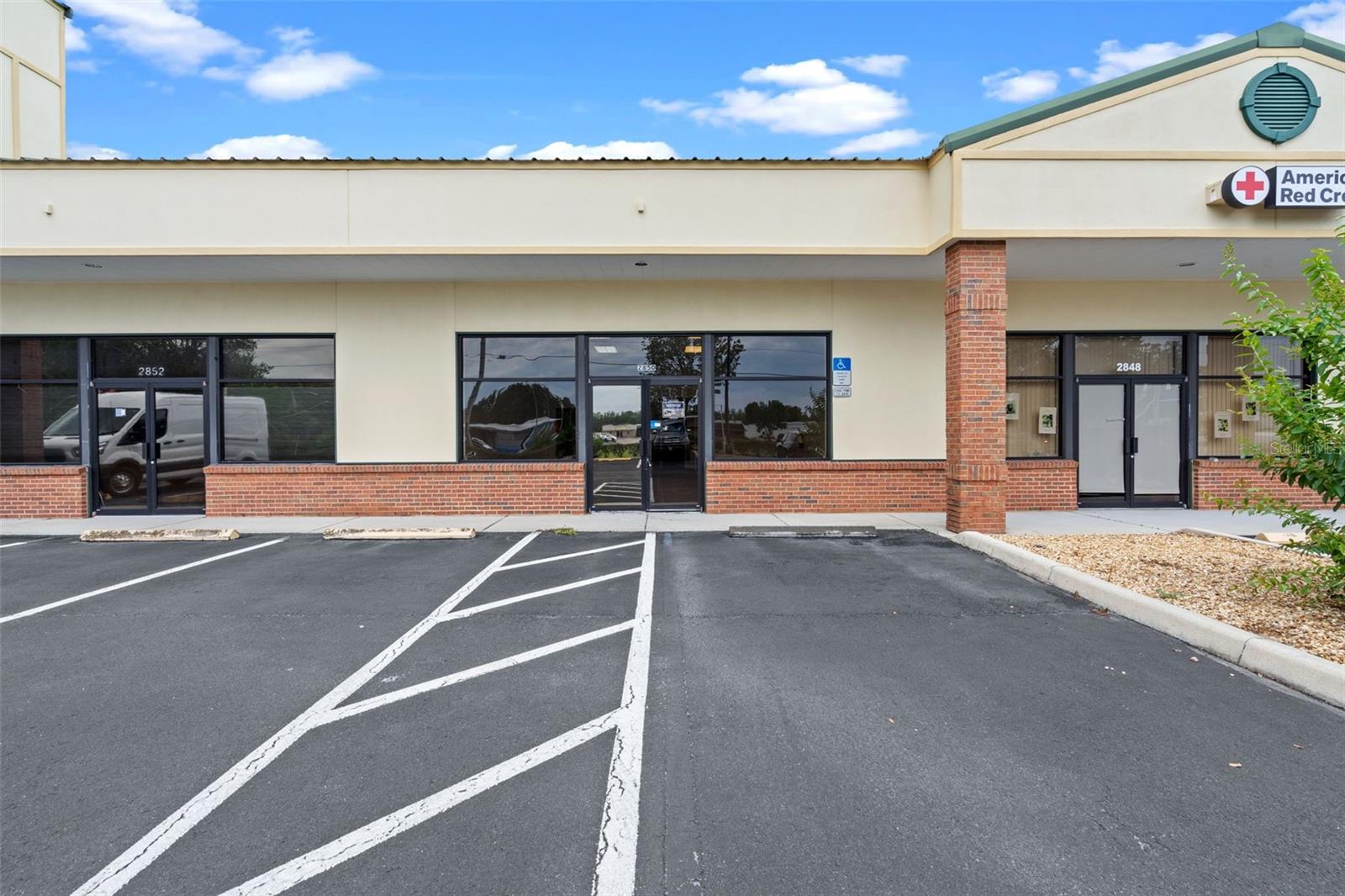 2850 W MAIN ST, LEESBURG, FL, 34748