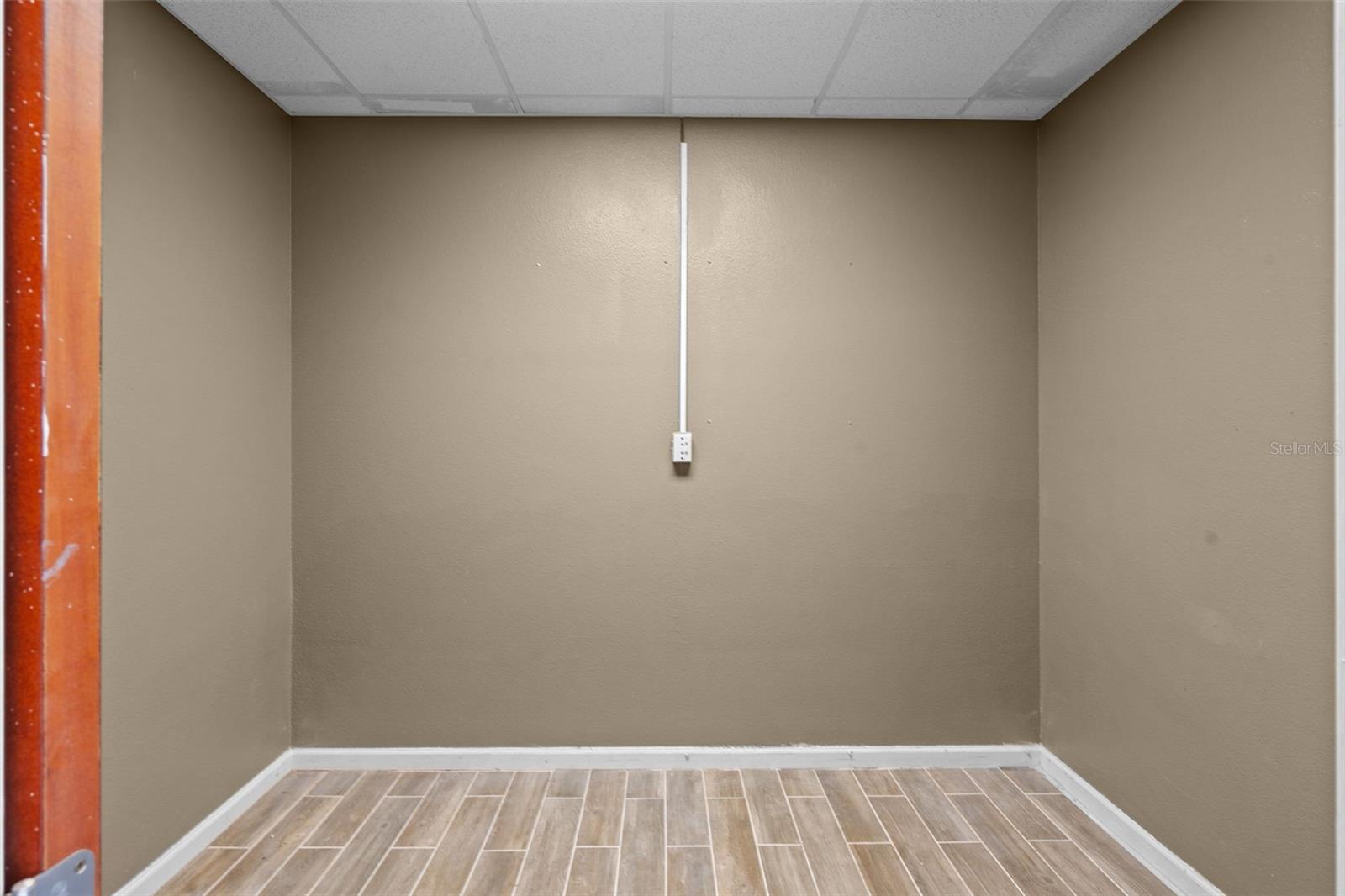 2850 W MAIN ST, LEESBURG, FL, 34748