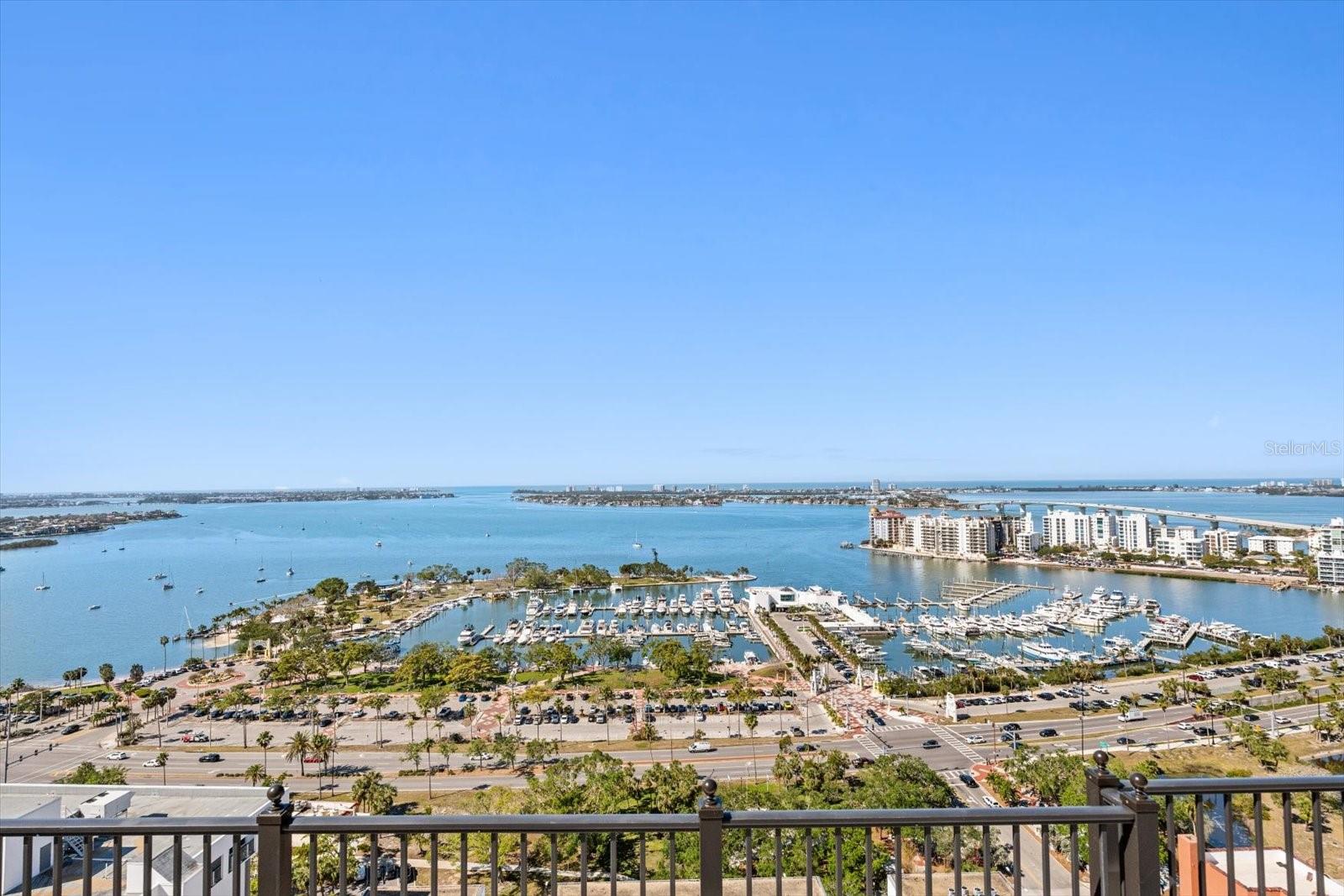 33 S PALM AVE #1202, SARASOTA, FL, 34236