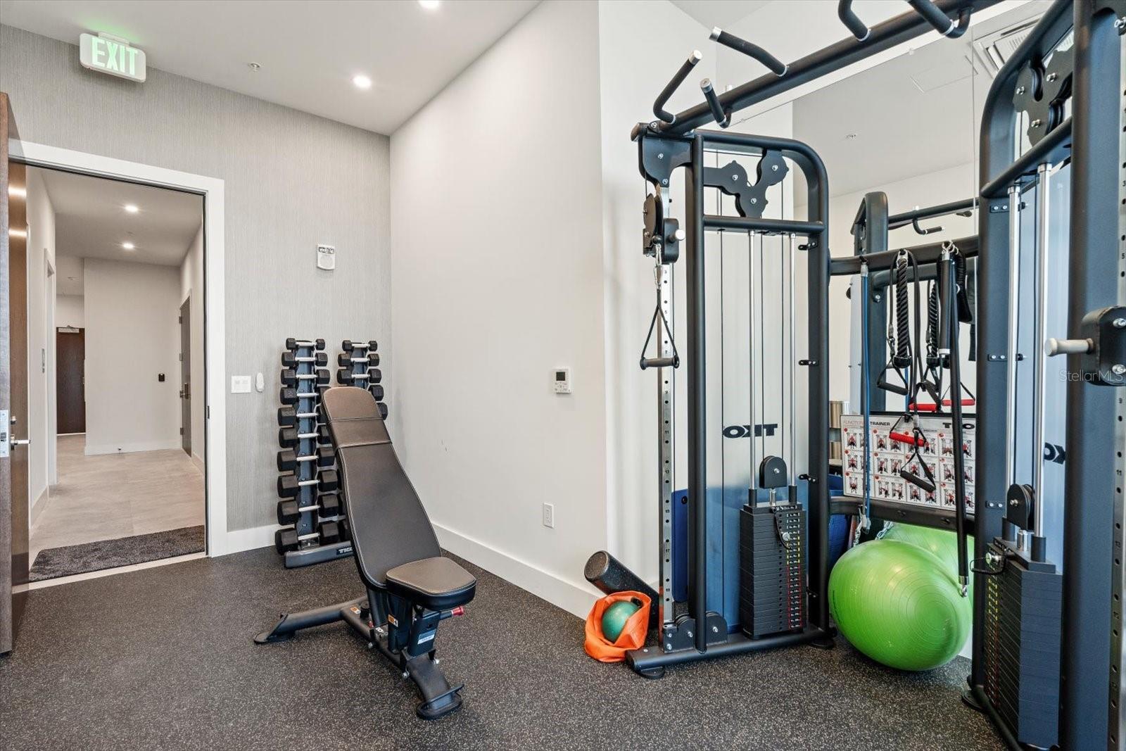 33 S PALM AVE #1202, SARASOTA, FL, 34236