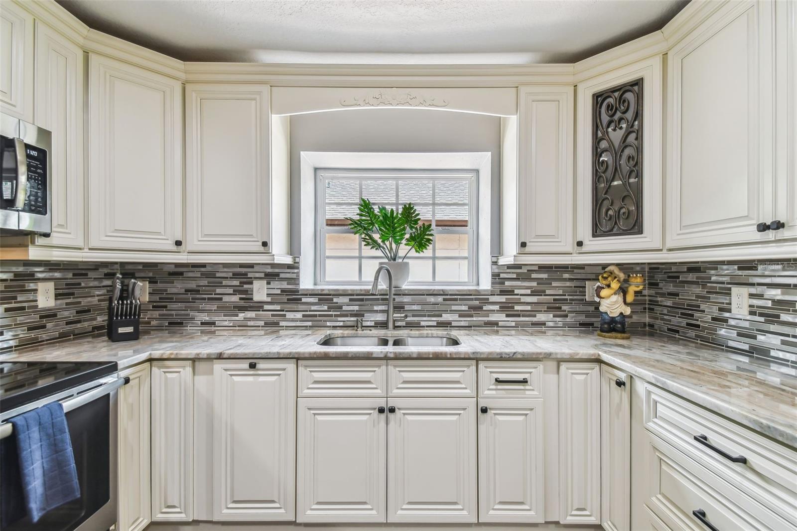 7004 WESTMINSTER ST, TAMPA, FL, 33635