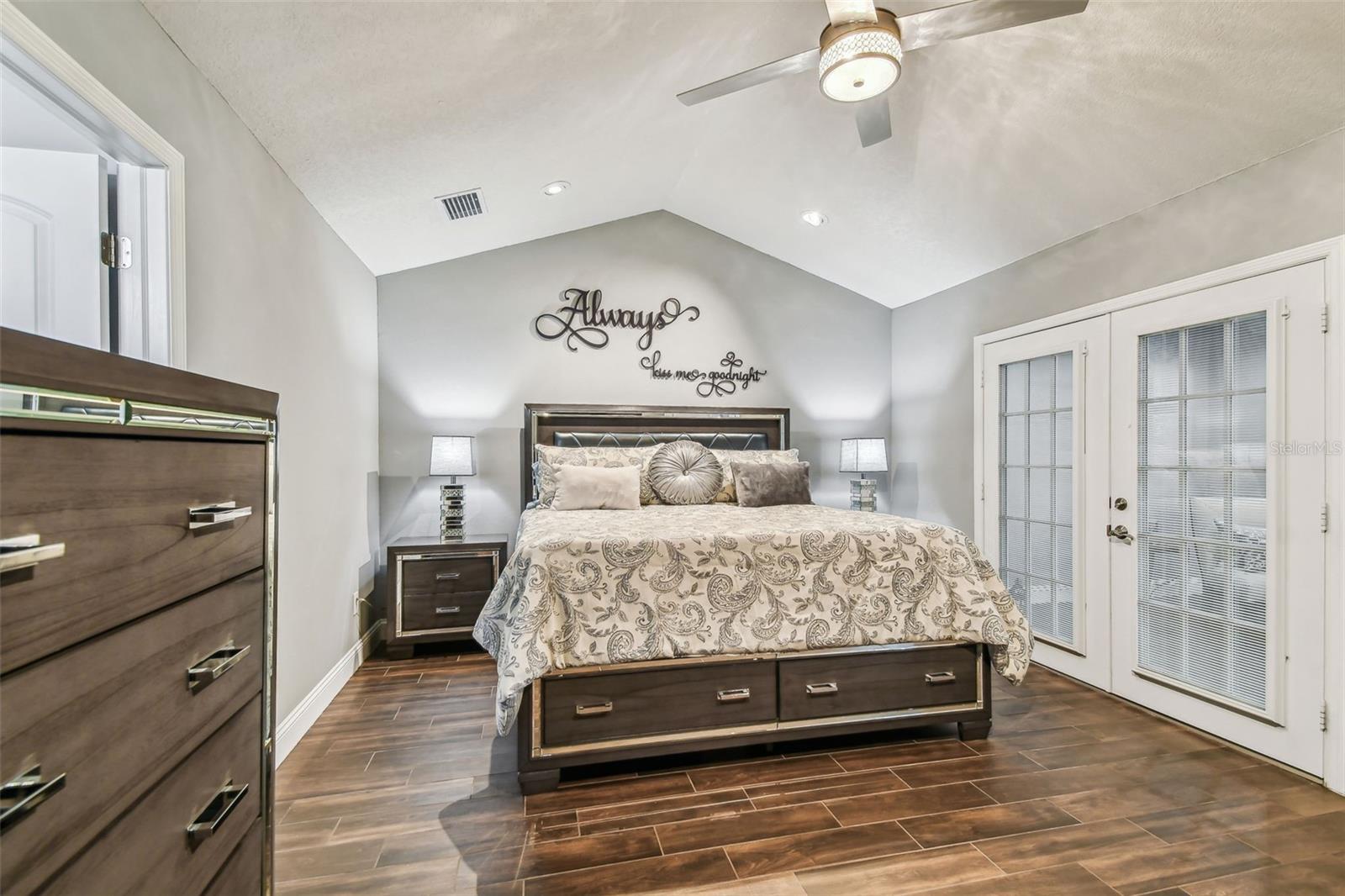 7004 WESTMINSTER ST, TAMPA, FL, 33635