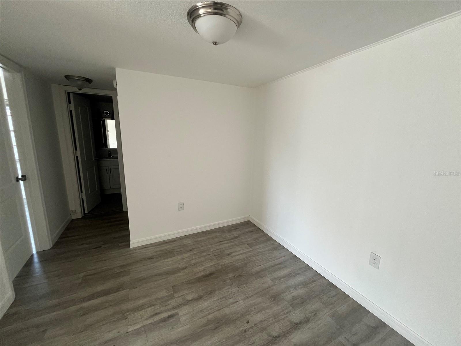 7604 FOREST CITY RD #11, ORLANDO, FL, 32810