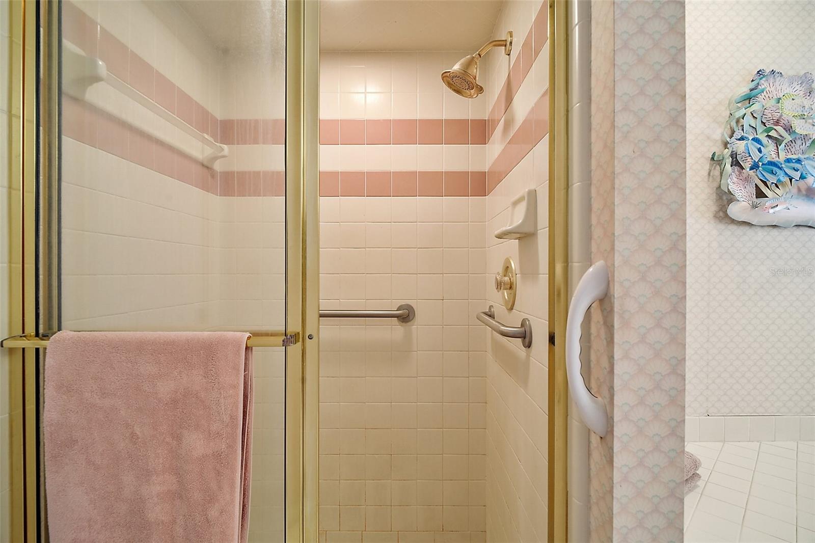 621 HIGH POINT DR, MOUNT DORA, FL, 32757